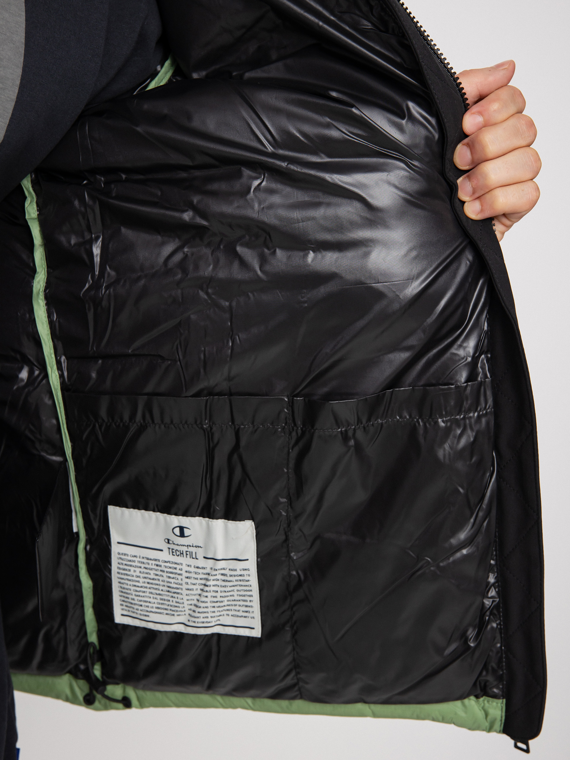 Kurtka Champion Legacy Hooded Jacket 218080 (sgr/nbk)