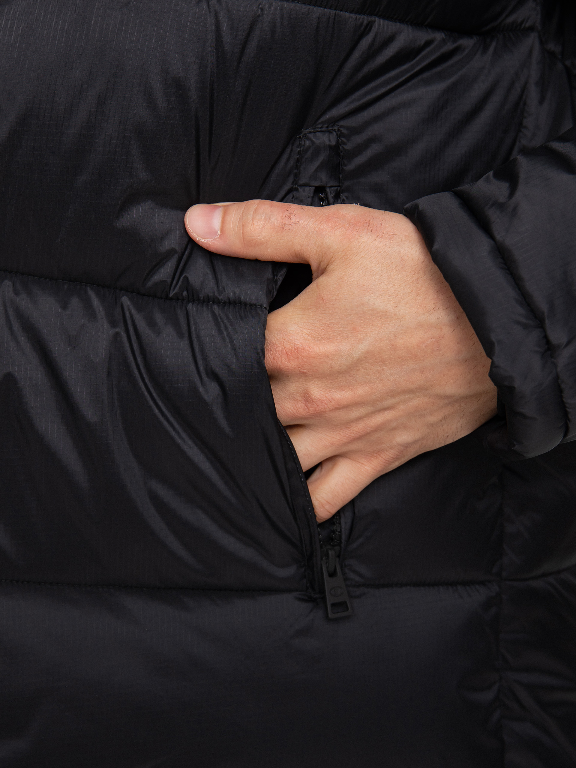 Kurtka Champion Legacy Hooded Jacket 218080 (nbk/nbk)