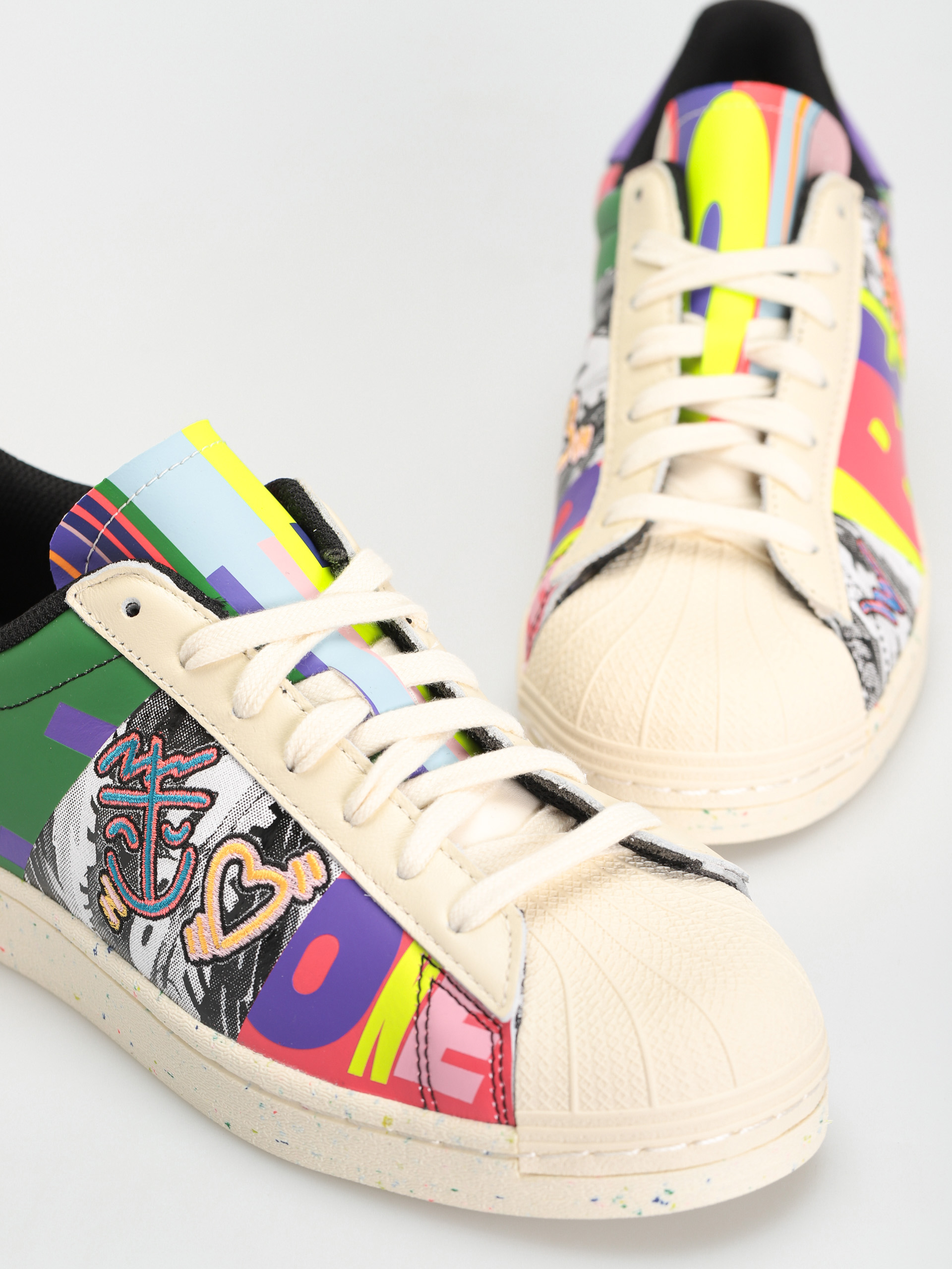 Buty adidas Originals Superstar Pride (cwhite/cwhite/cblack)