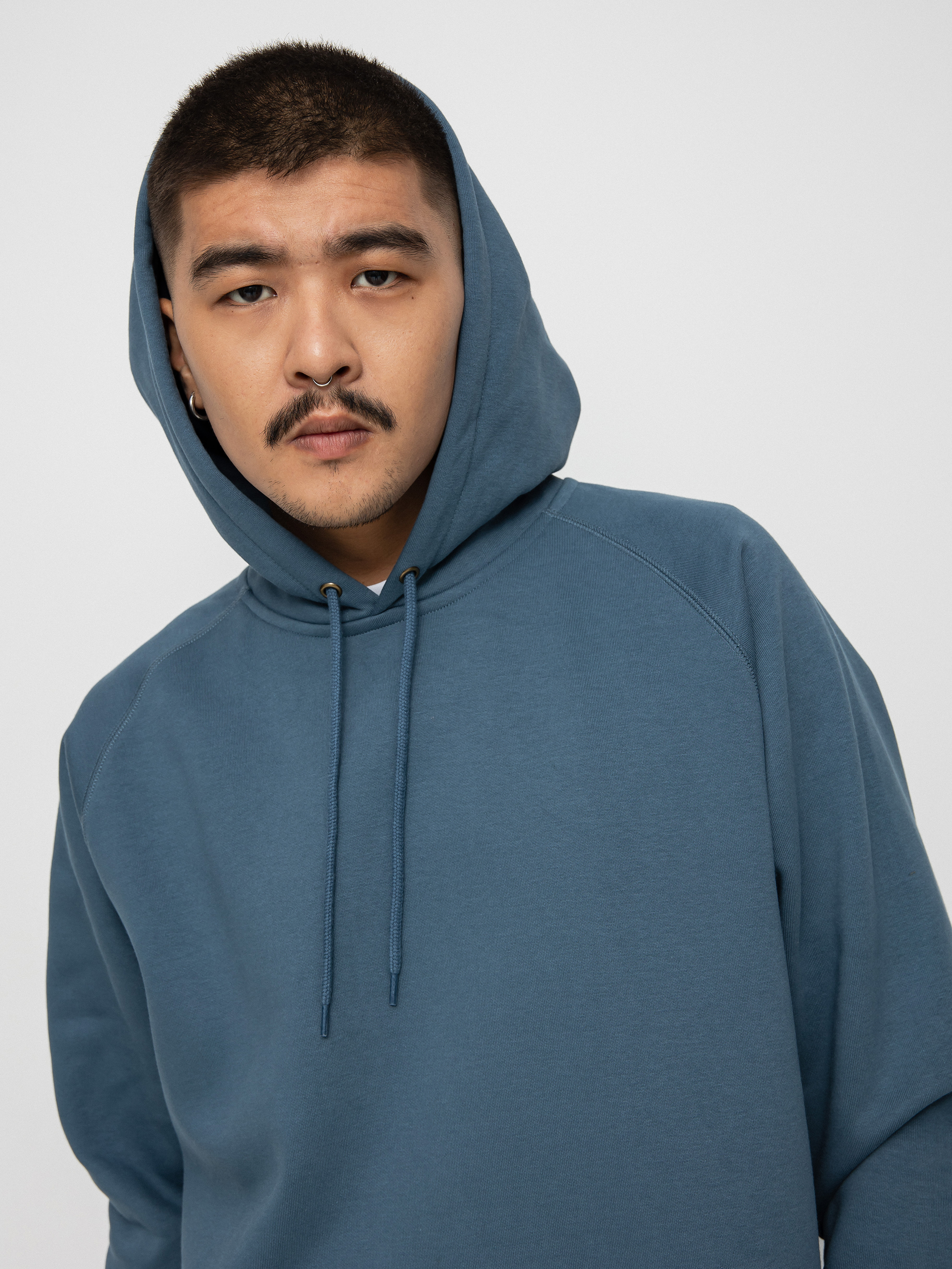 Bluza z kapturem Carhartt WIP Chase HD (storm blue/gold)