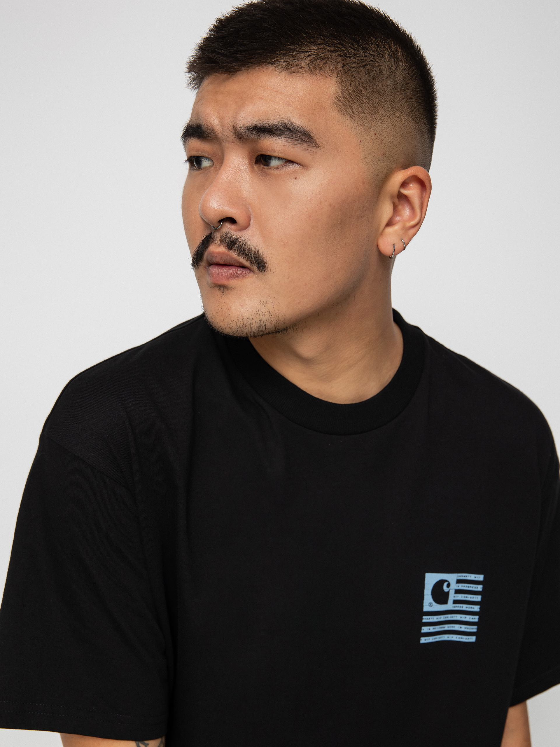 T-shirt Carhartt WIP Label State Flag (black/misty sky)