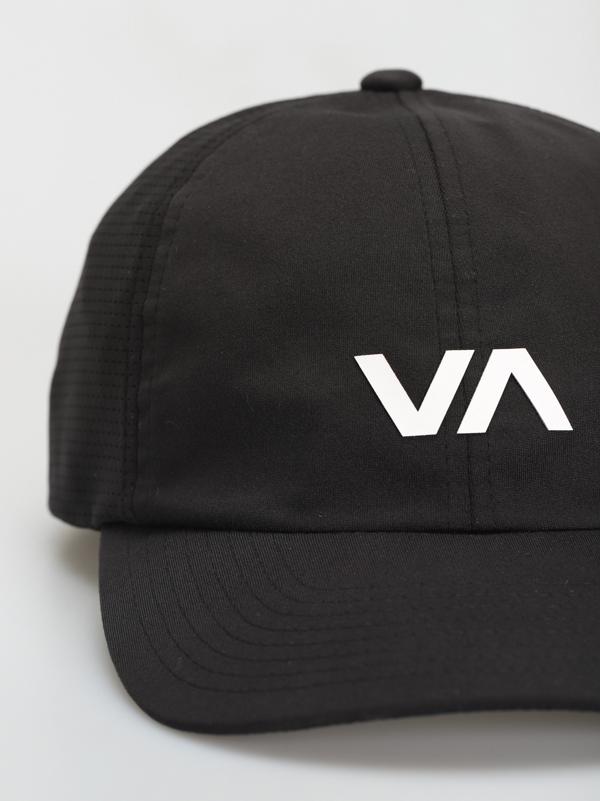 Czapka z daszkiem RVCA Vent Cap (black)