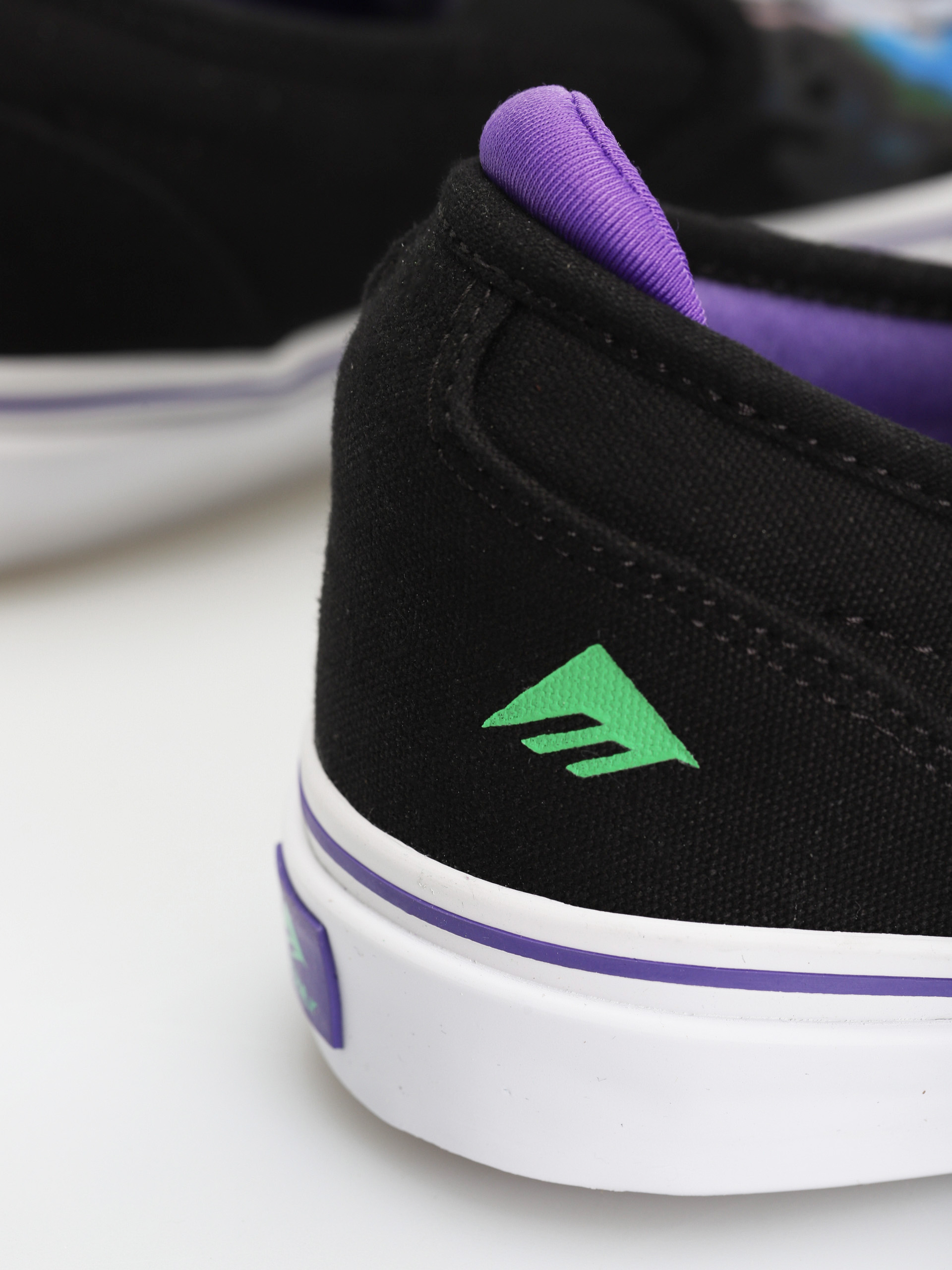 Buty Emerica Wino G6 Slip On X Dinosaur Jr (black/purple)