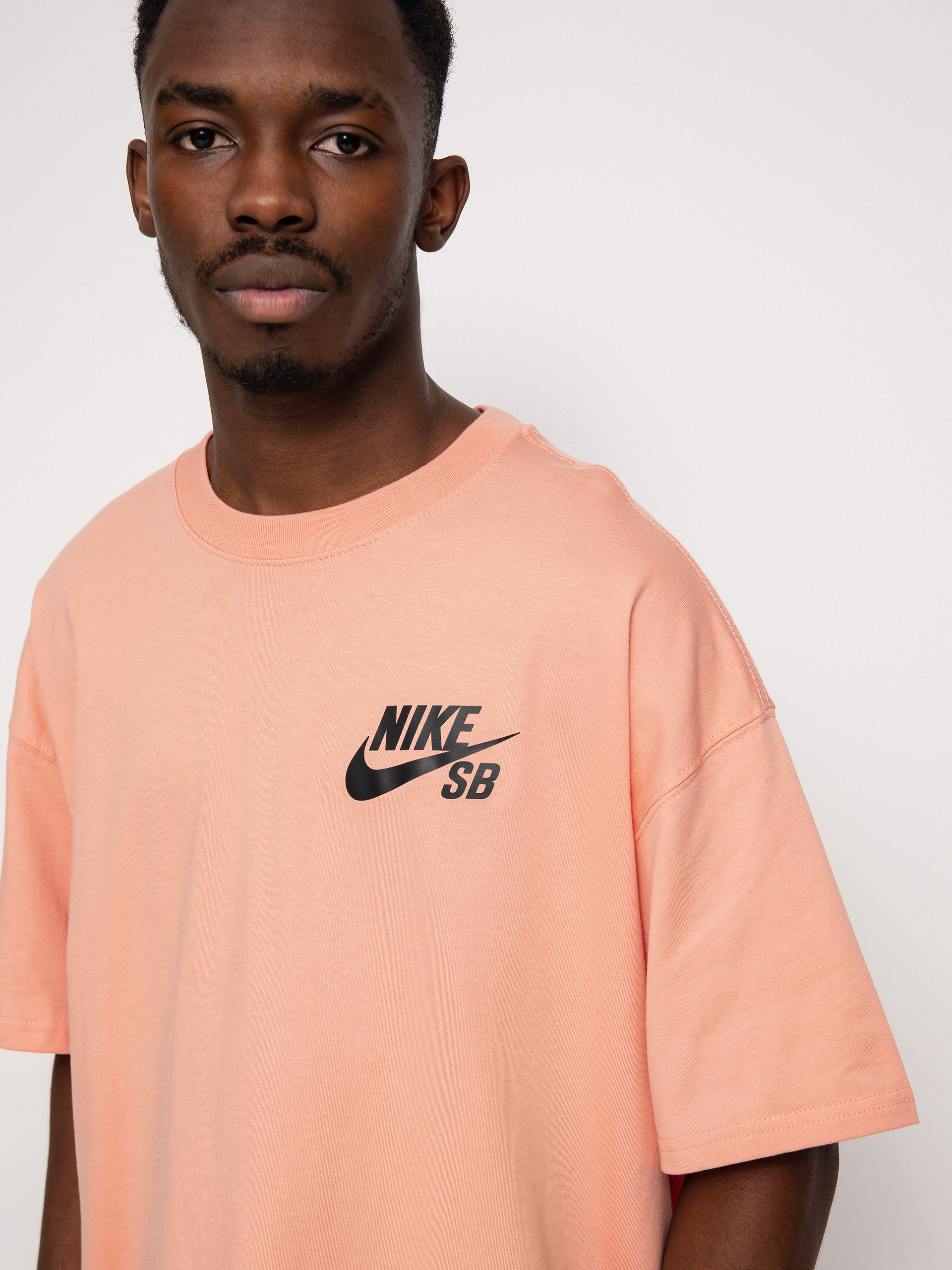 T-shirt Nike SB Logo (lt madder root)