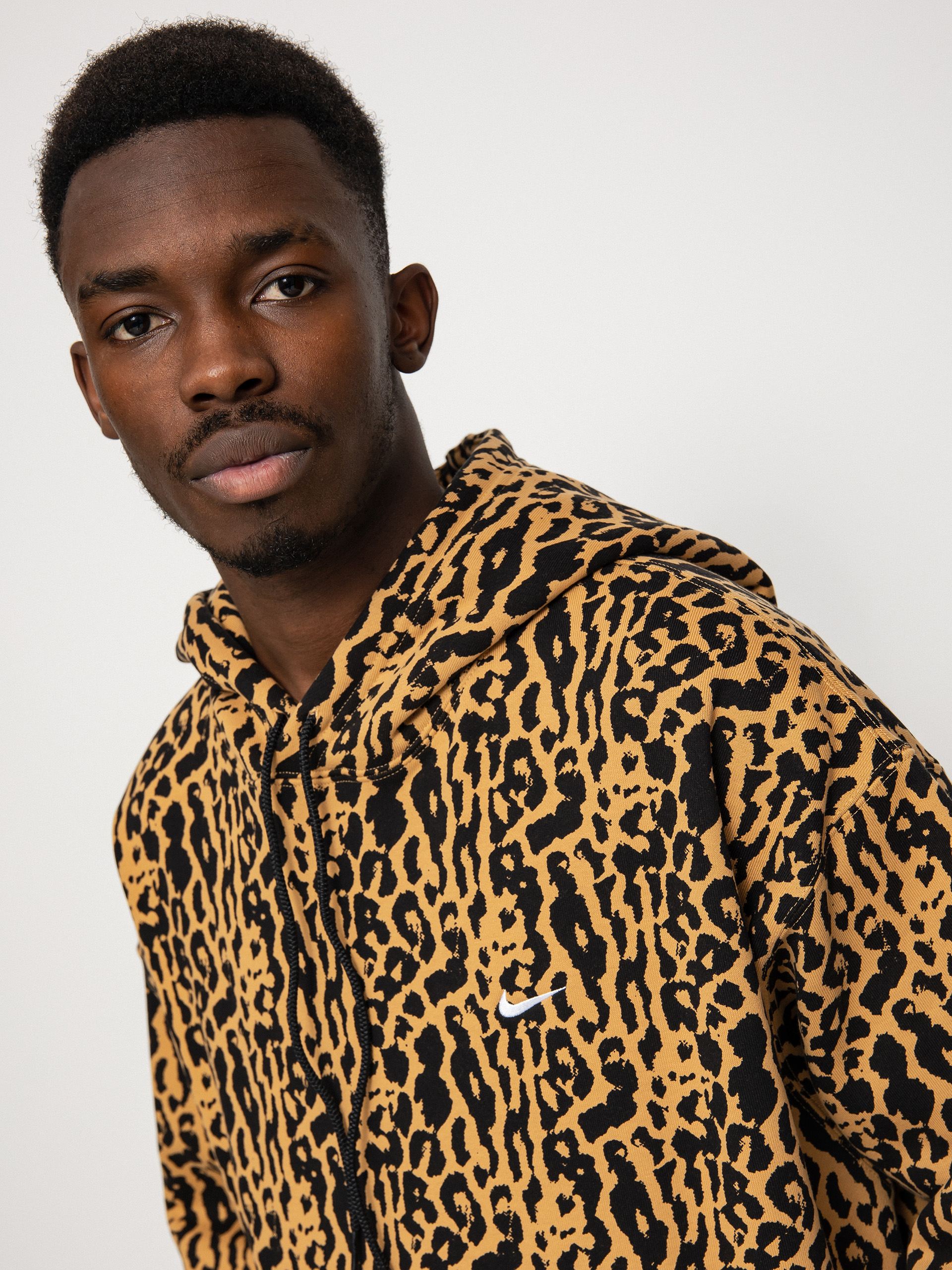 Bluza z kapturem Nike SB Fleece Animal Aop HD (elemental gold)