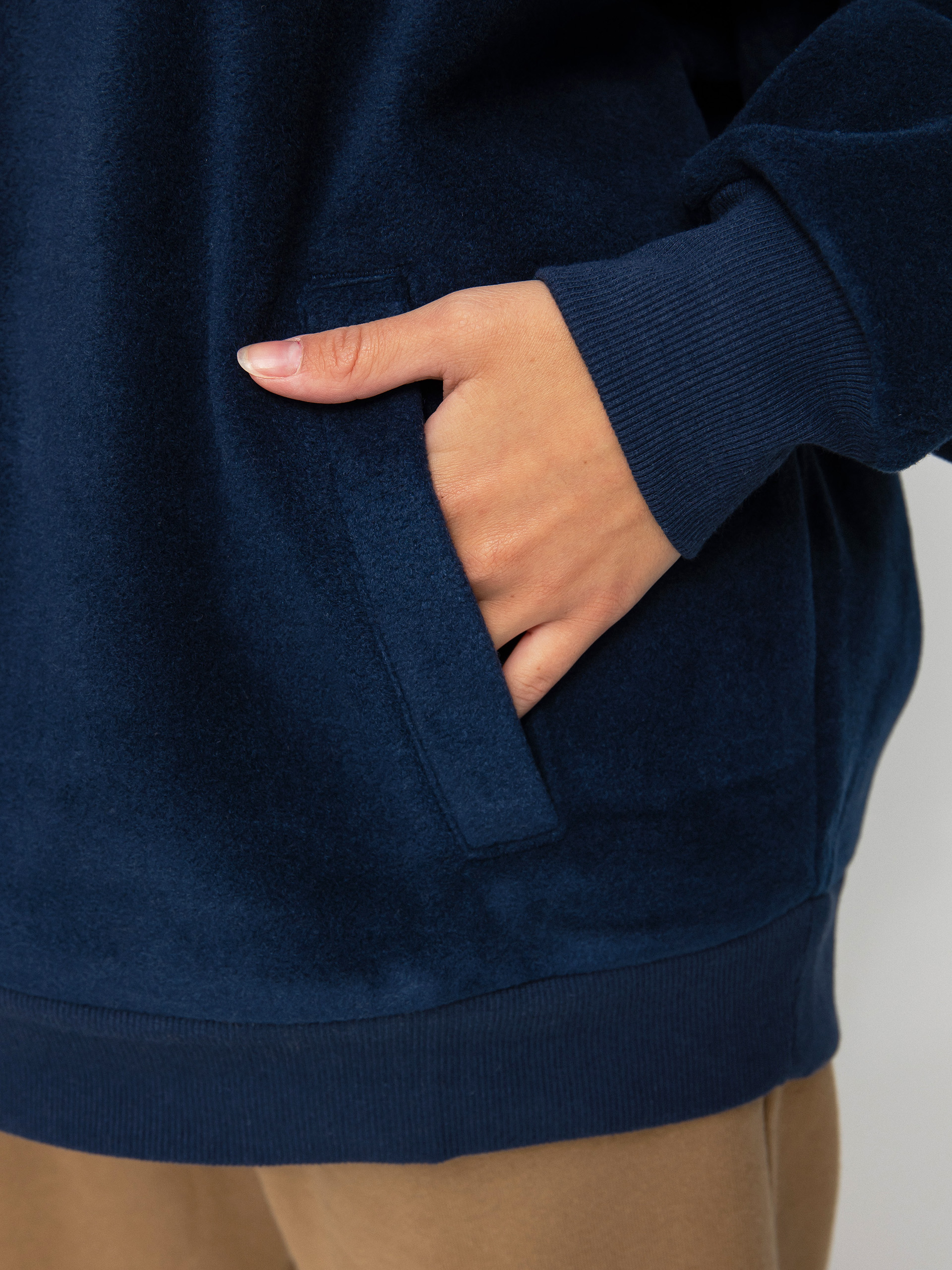 Bluza z kapturem Vans Armanto HD Wmn (lizzie armanto dress blues)