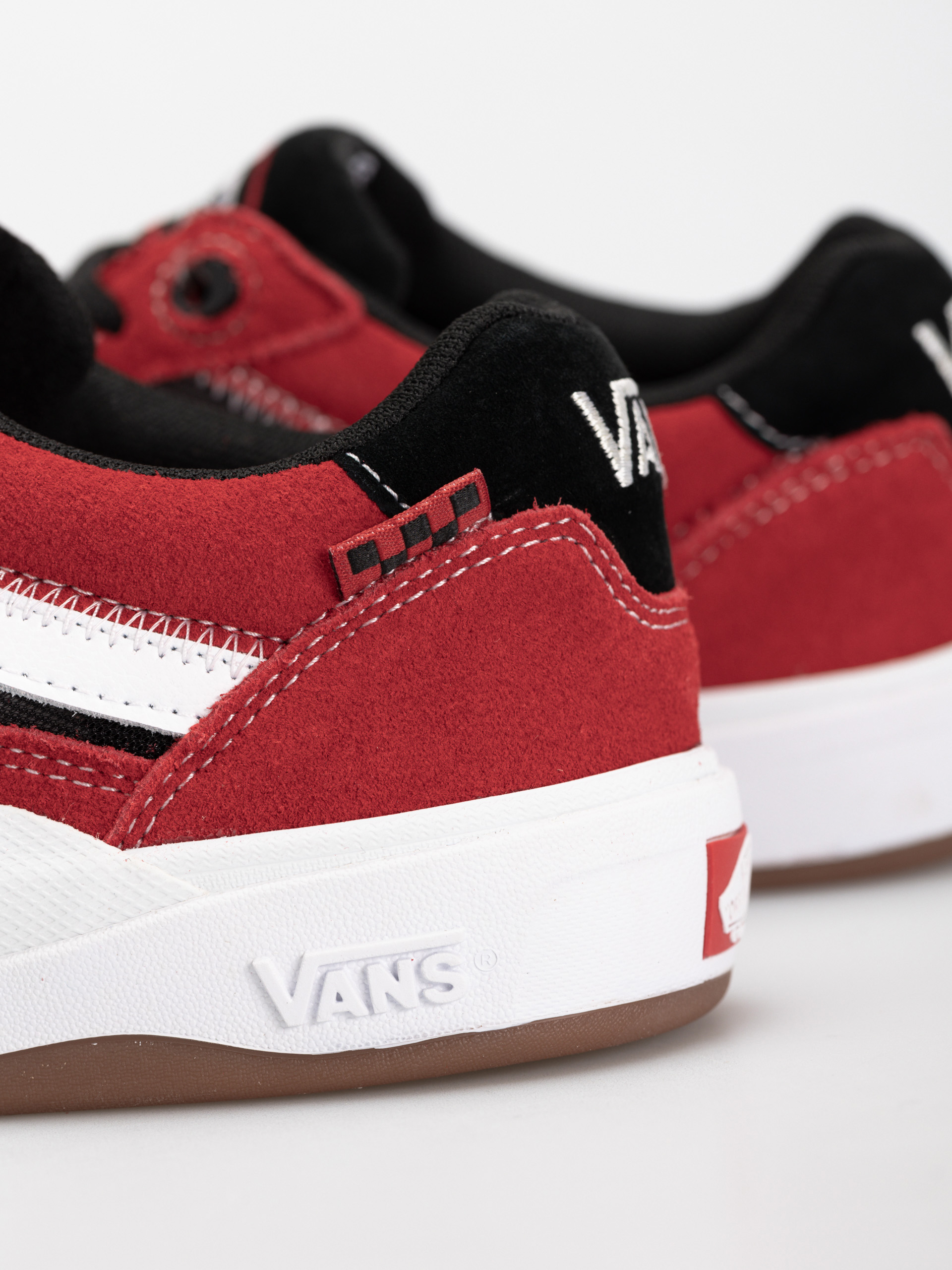 Buty Vans Wayvee (athletic black/red)