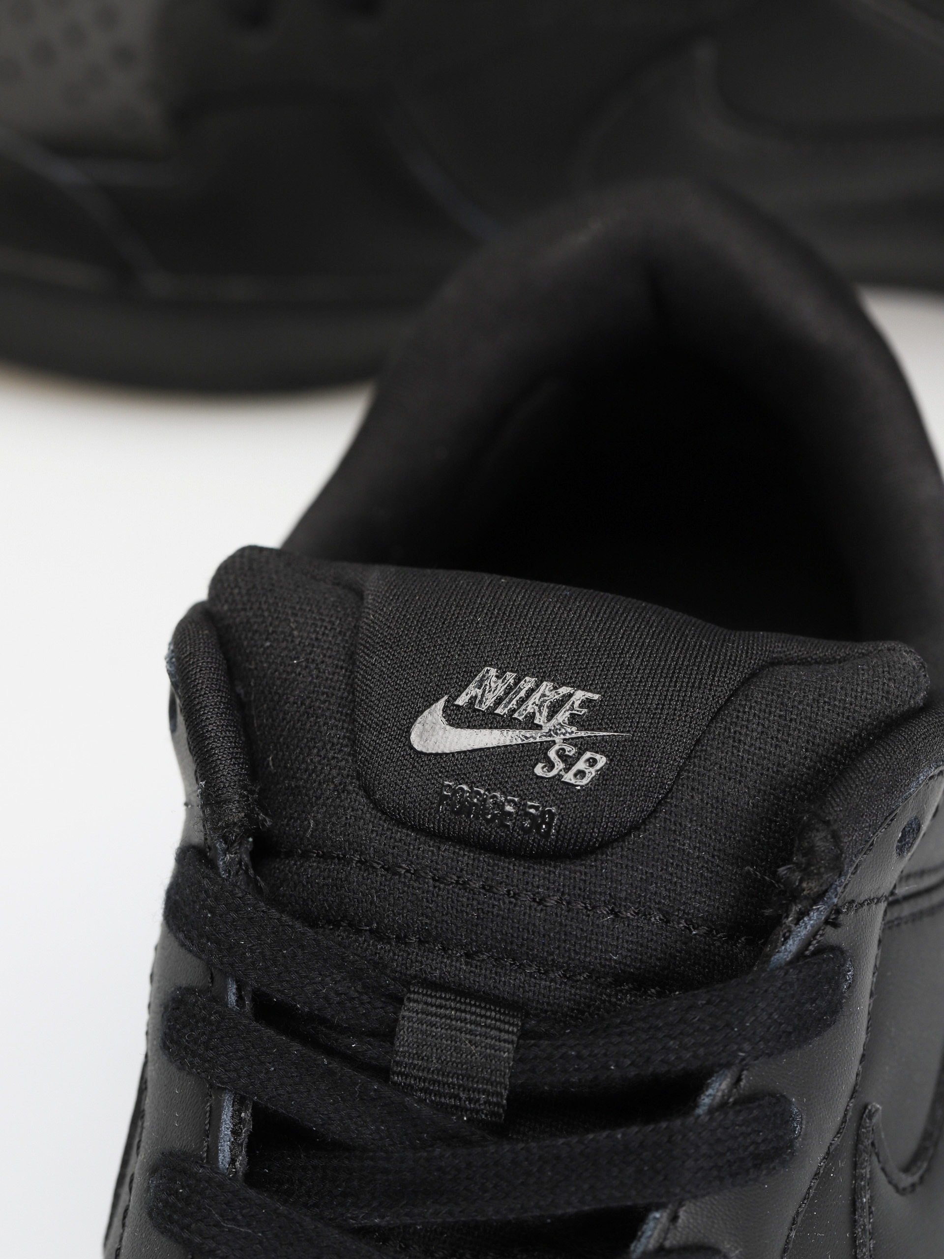 Buty Nike SB Force 58 Premium Leather (black/black black black)