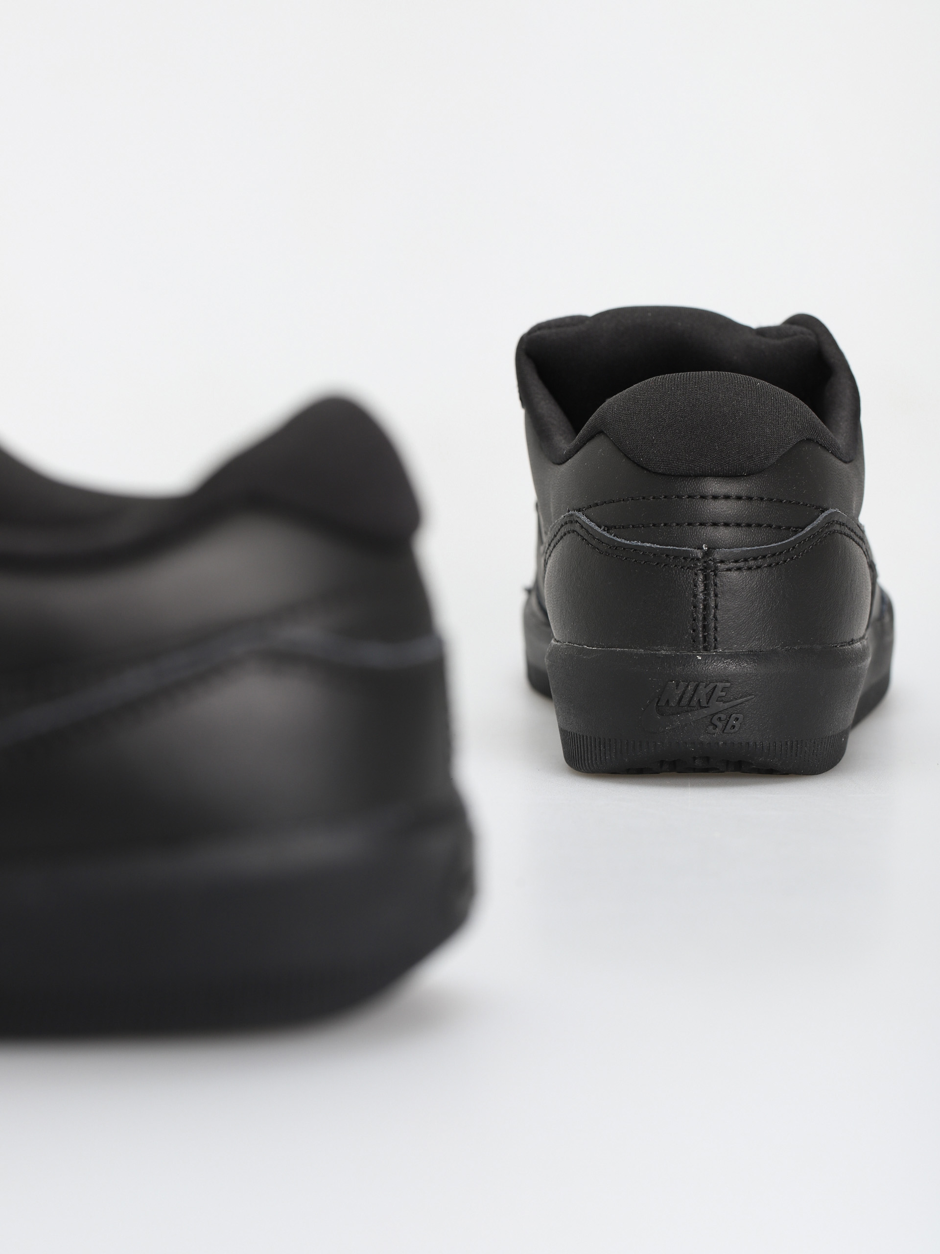 Buty Nike SB Force 58 Premium Leather (black/black black black)