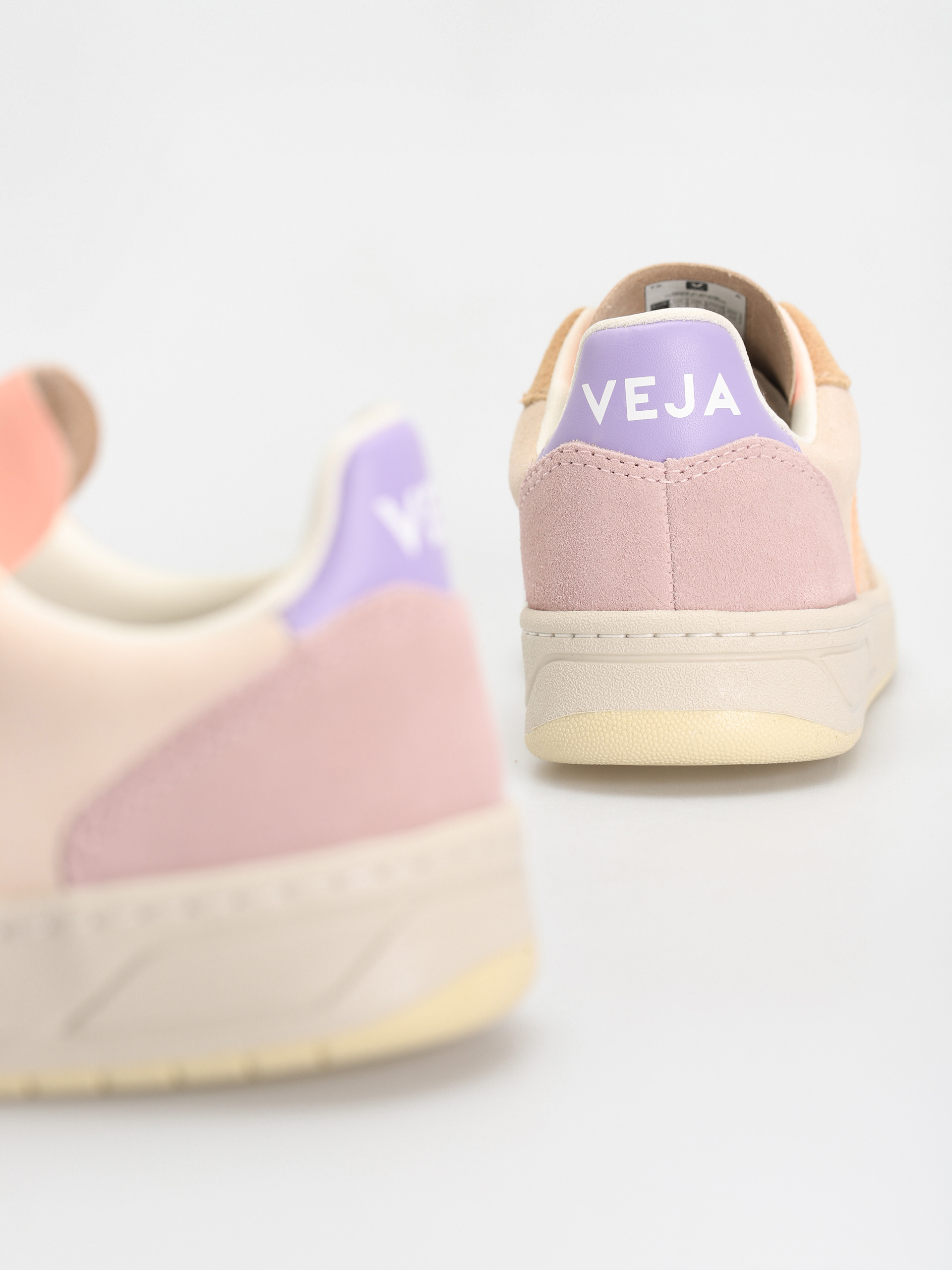 Buty Veja V 10 Wmn (multico peach)