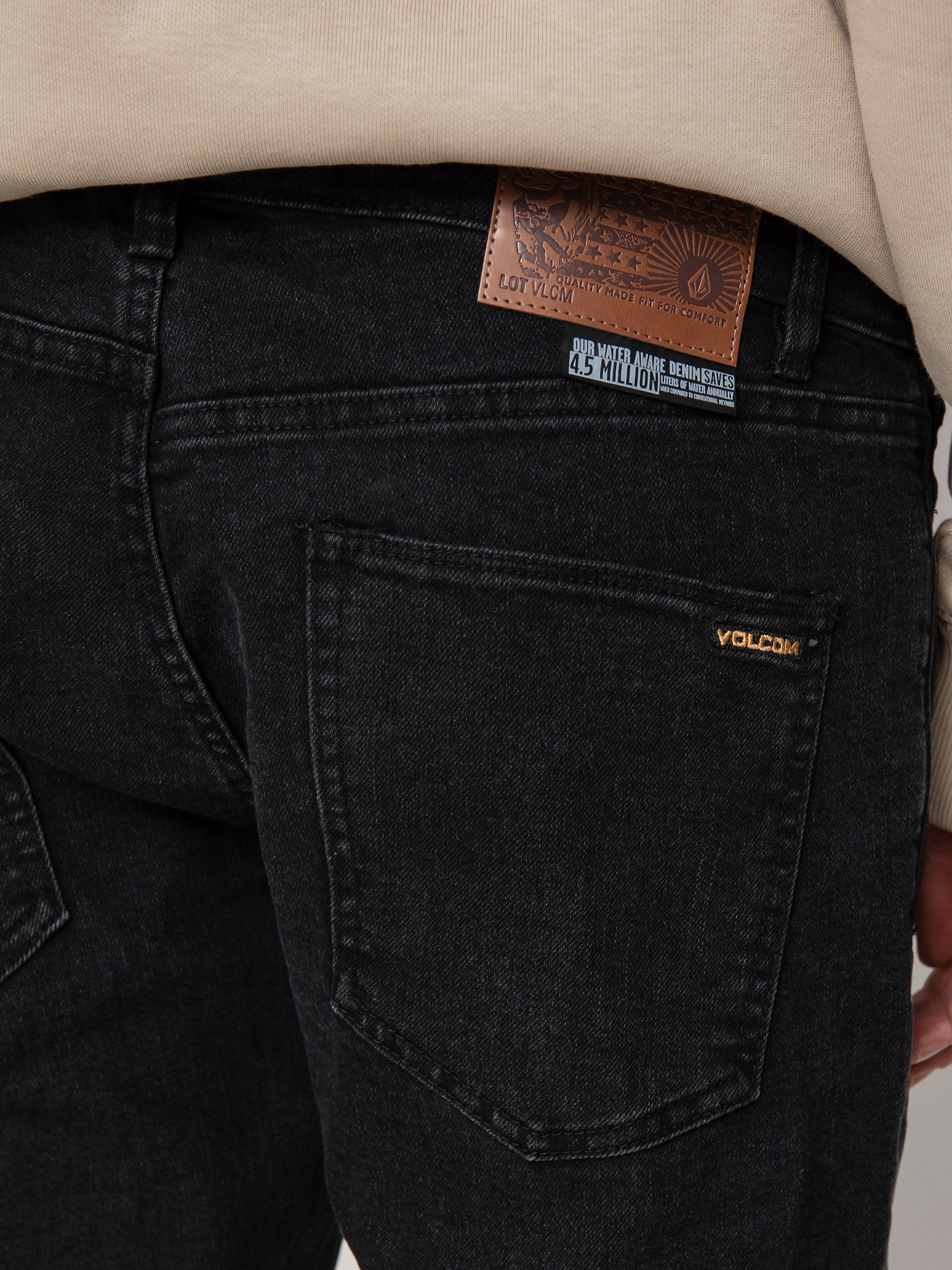 Spodnie Volcom Vorta Denim (black out)