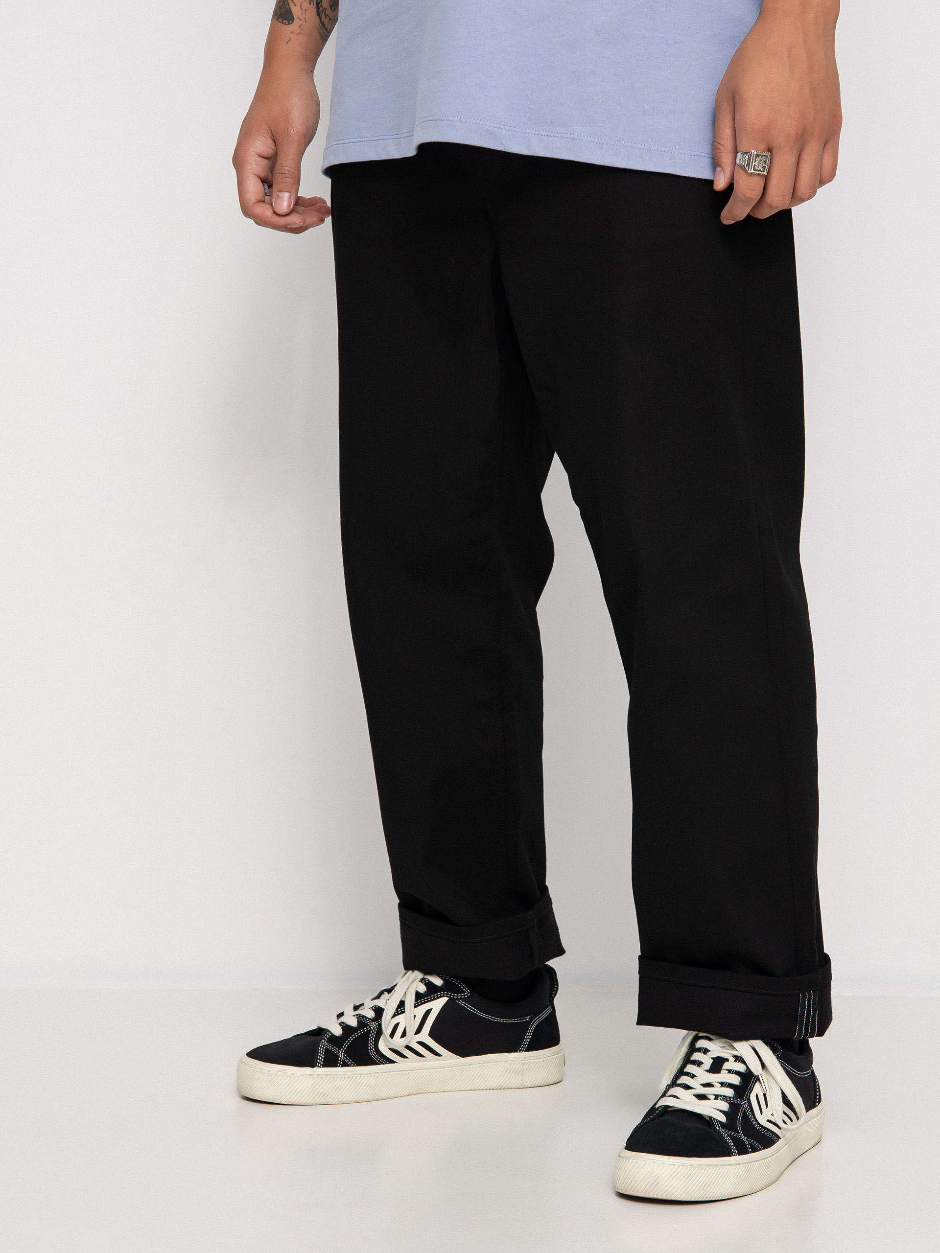 Spodnie Volcom Modown Tapered Denim (black on black)