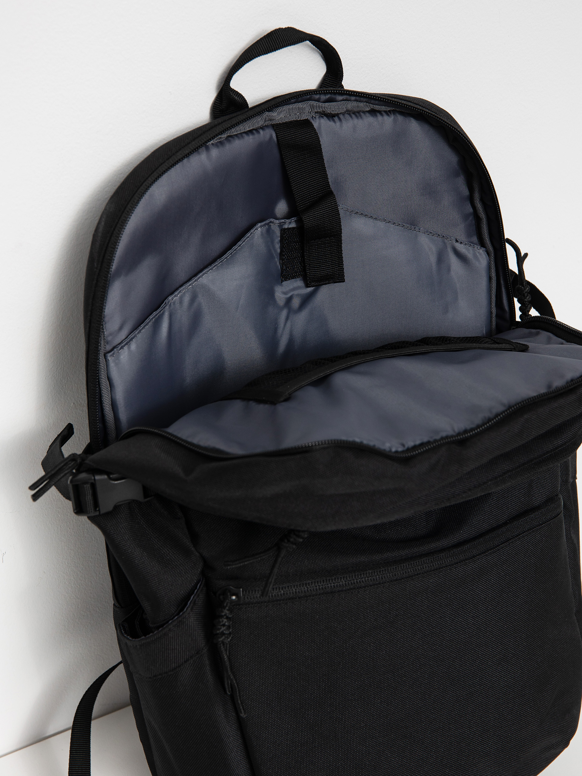 Plecak Volcom Volcom Roamer (black on black)