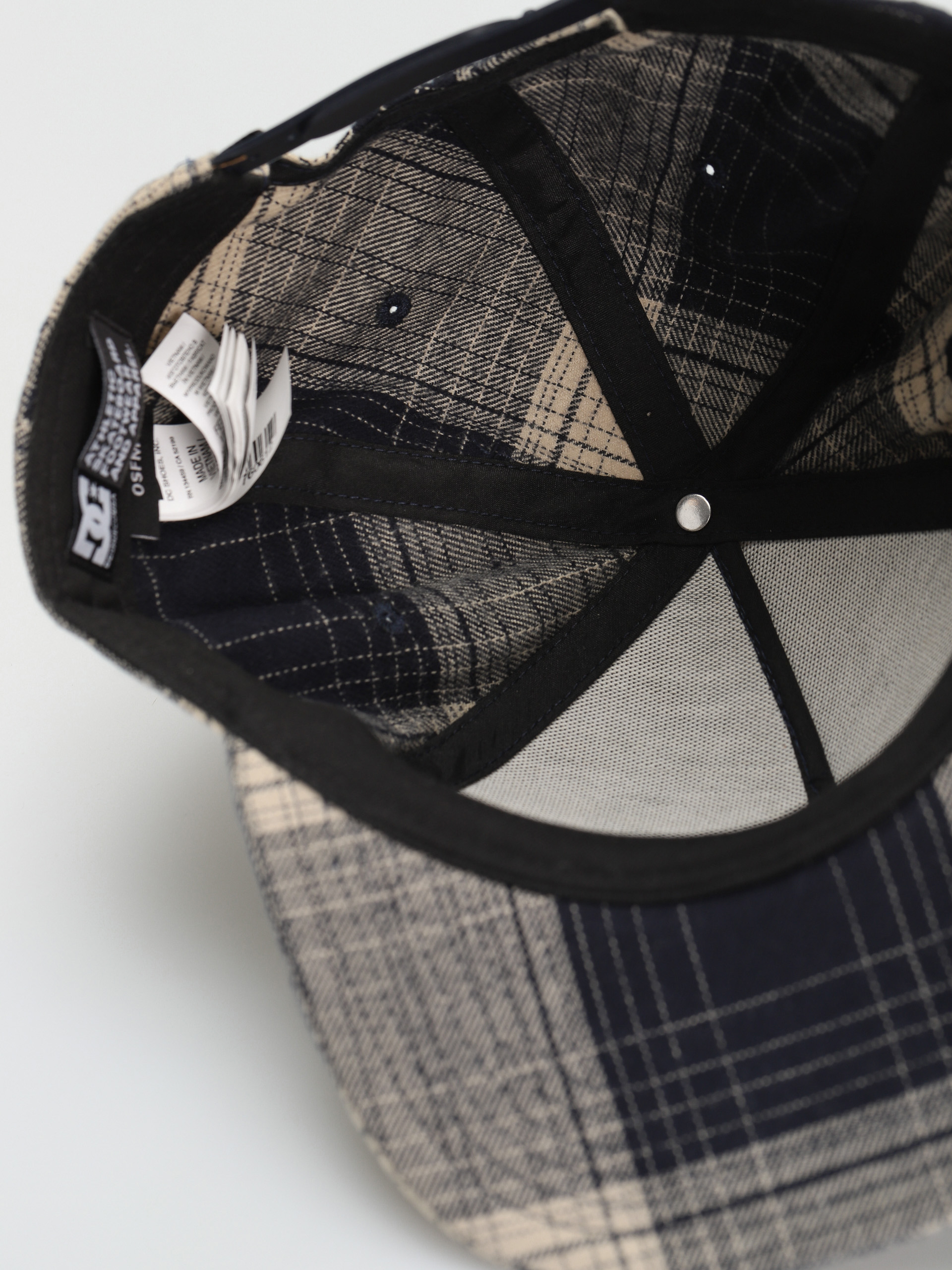 Czapka z daszkiem DC Trapper Snapper (navy blazr/pelcan plaid)