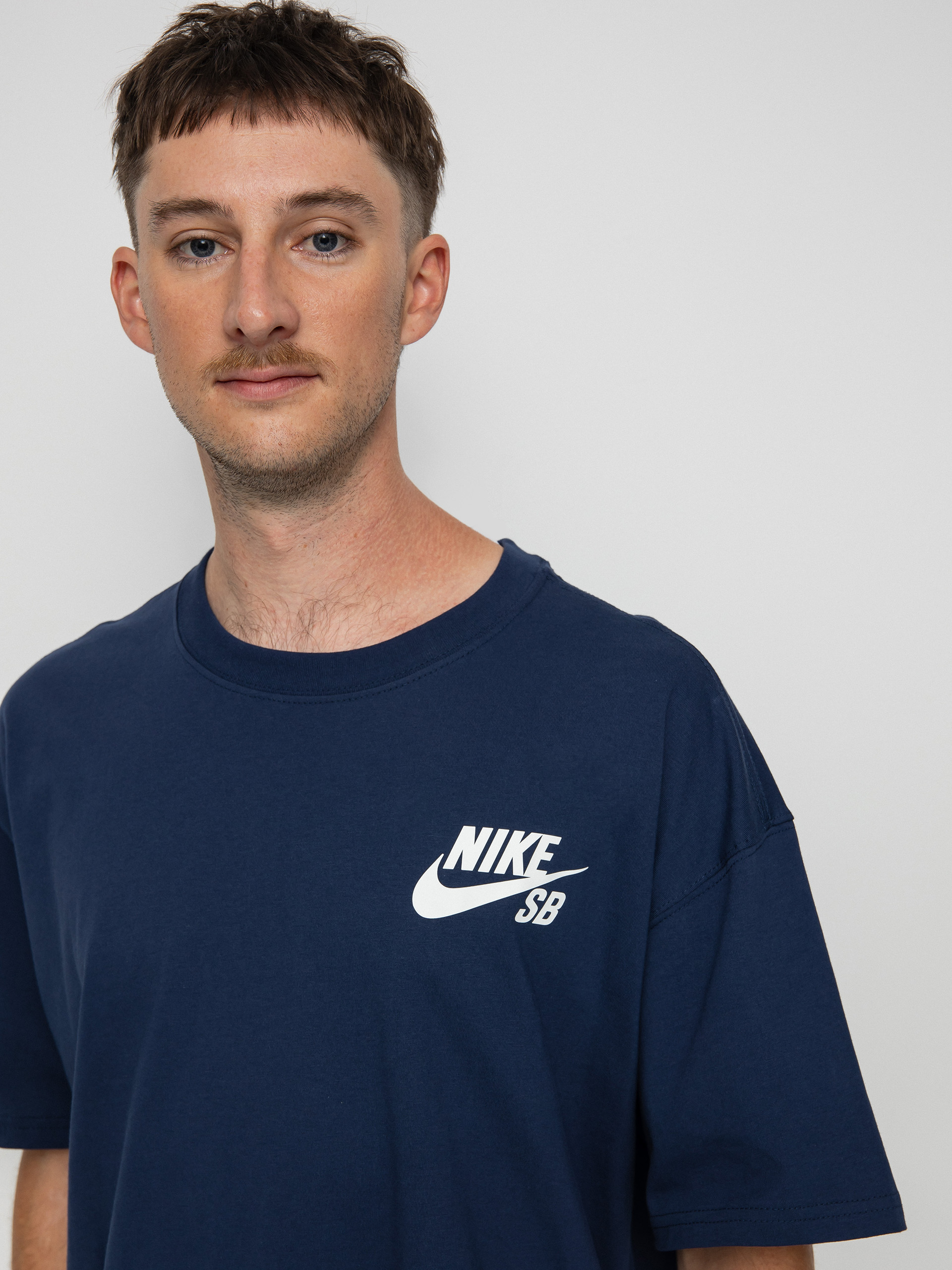 T-shirt Nike SB Logo (midnight navy)