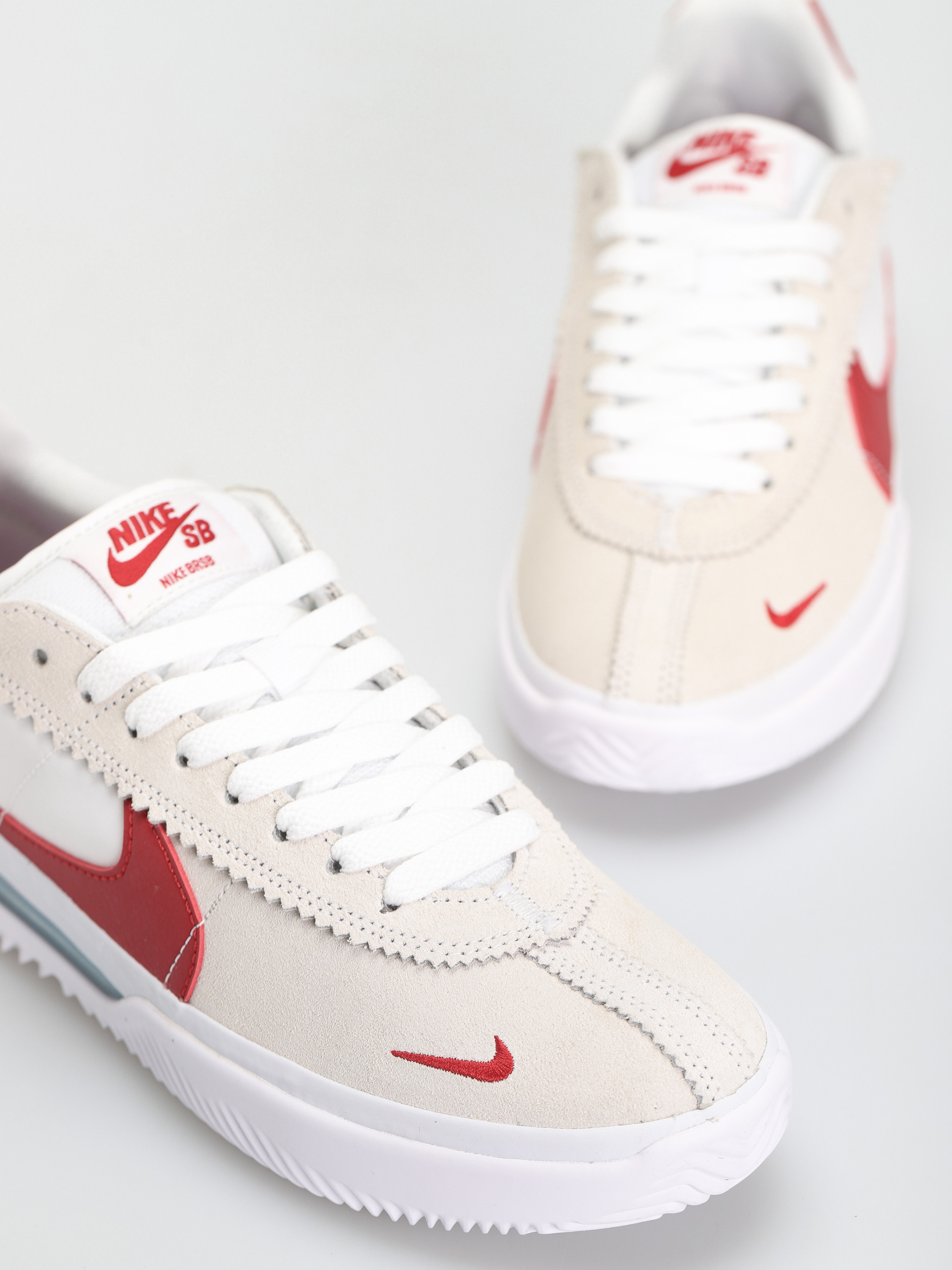 Buty Nike SB BRSB Eco (white/varsity red varsity royal white)