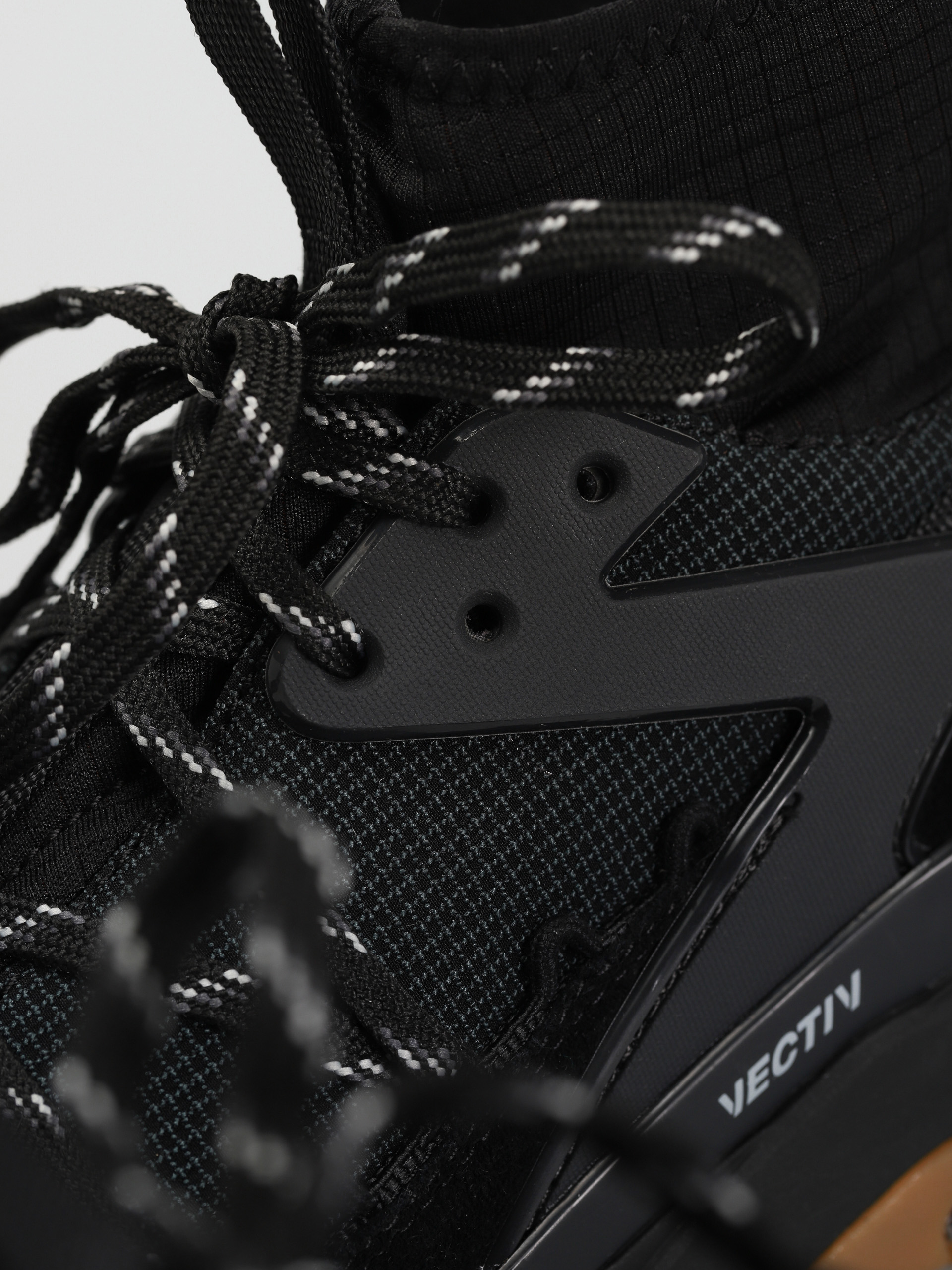 Buty The North Face Vectiv Taraval Peak (tnf black/asphalt grey)