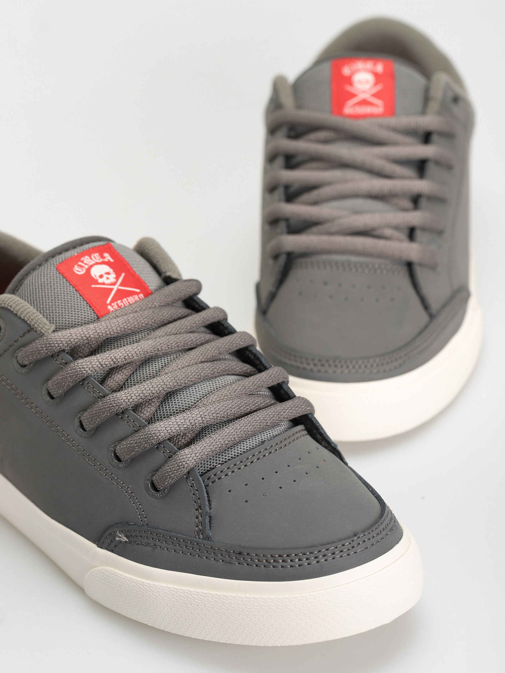 Buty Circa Al50 Pro (gunmetal/off white)