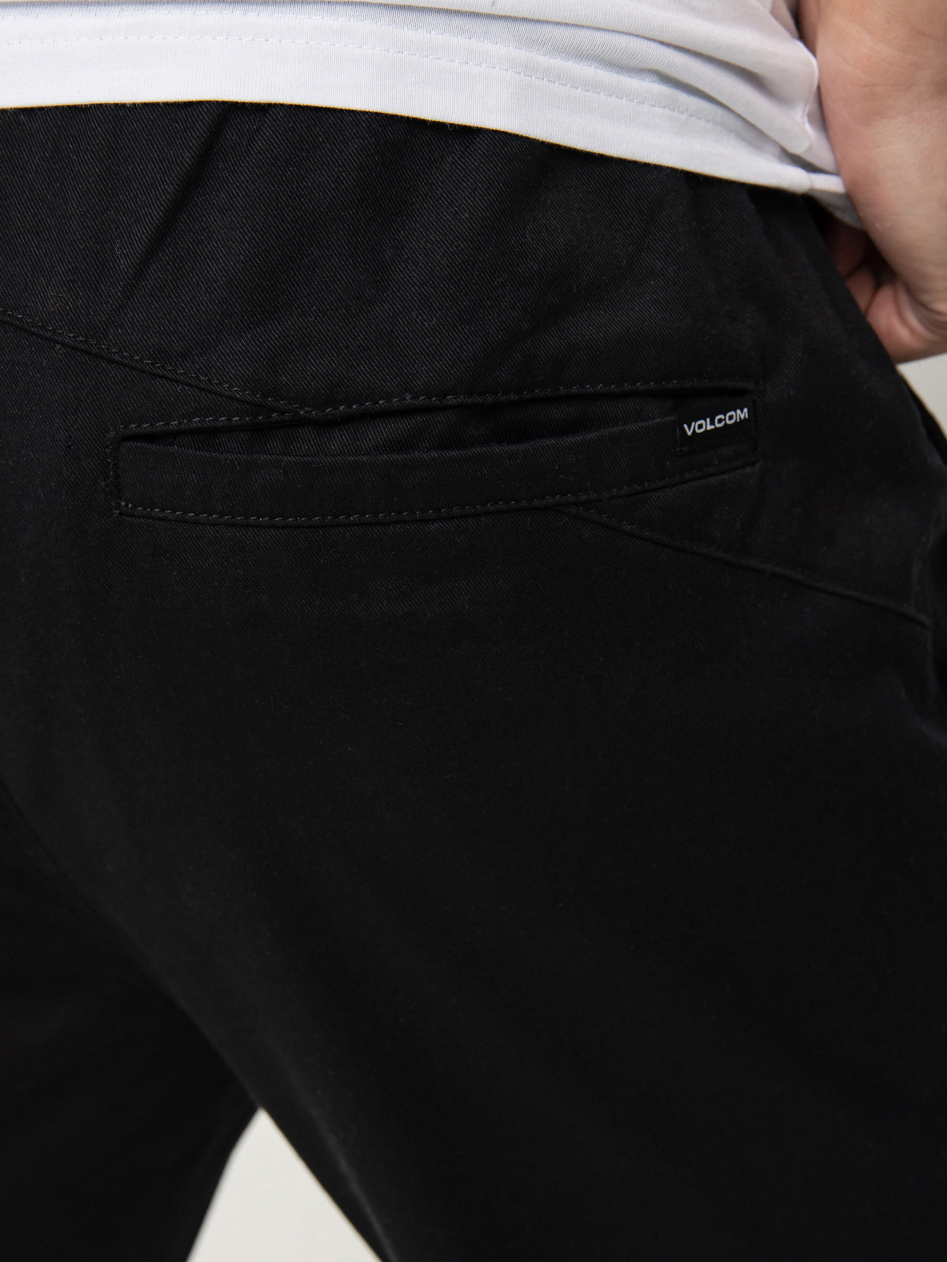 Spodnie Volcom Frickin Slim Jogger (black)