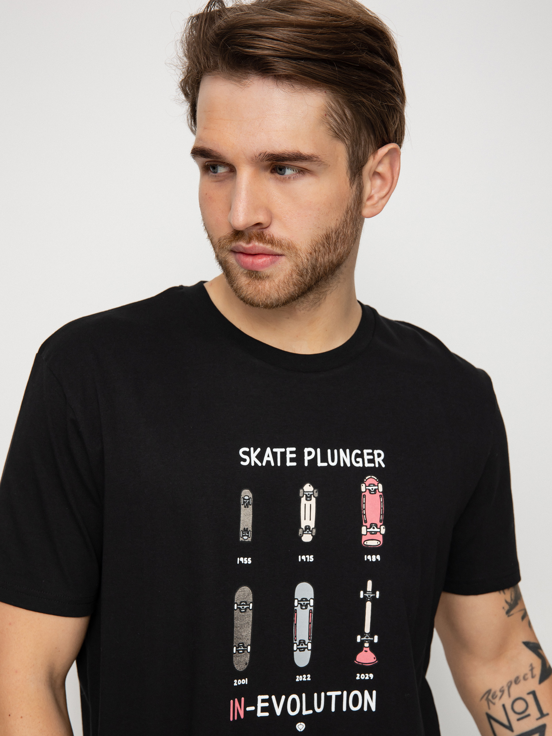 T-shirt Circa Plunger (black)