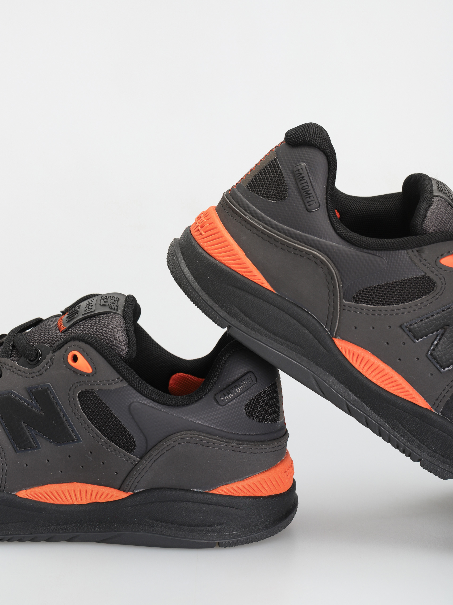 Buty New Balance 1010 (phantom)
