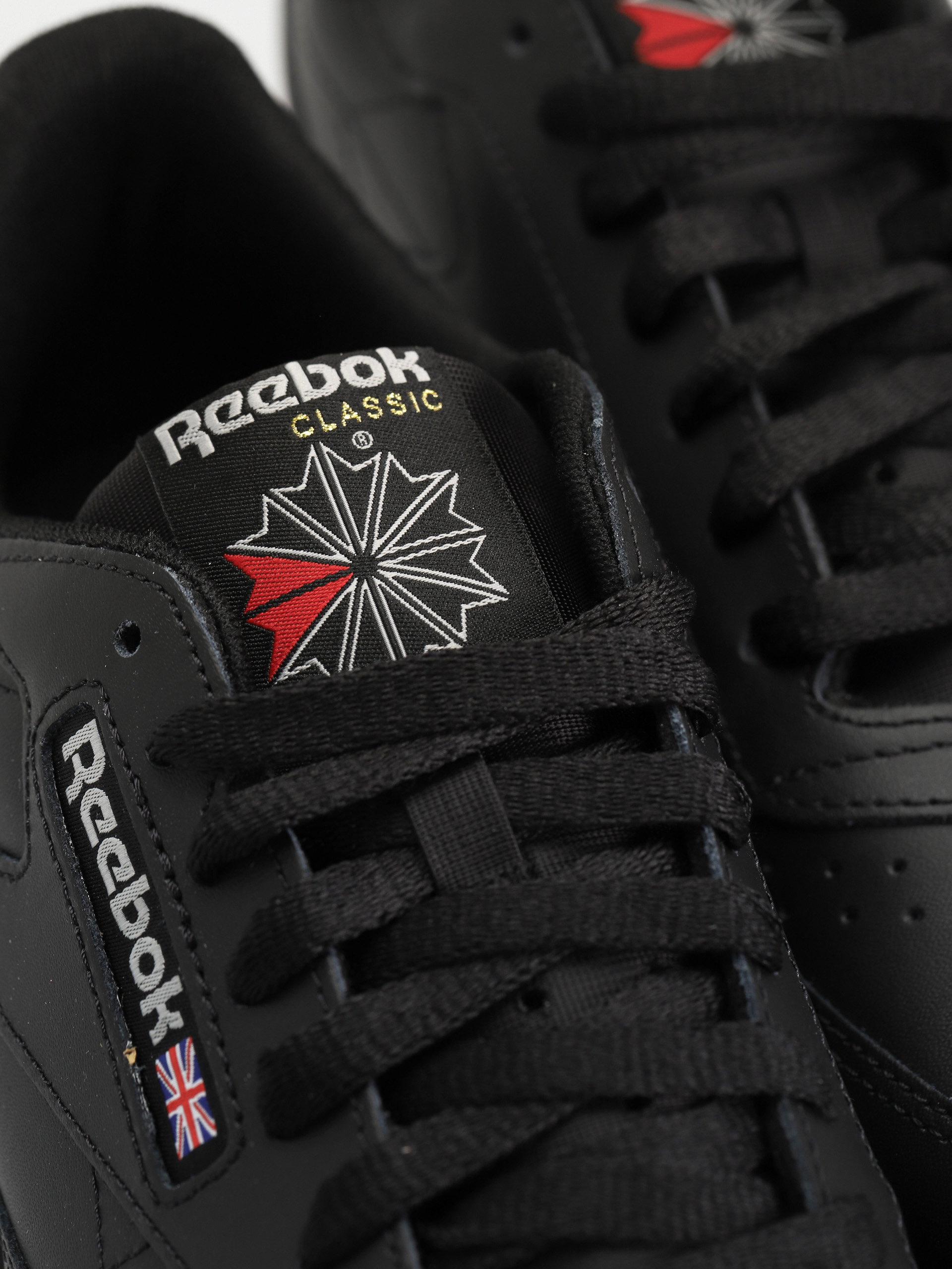 Buty Reebok Classic Leather (cblack/cblack/pugry5)