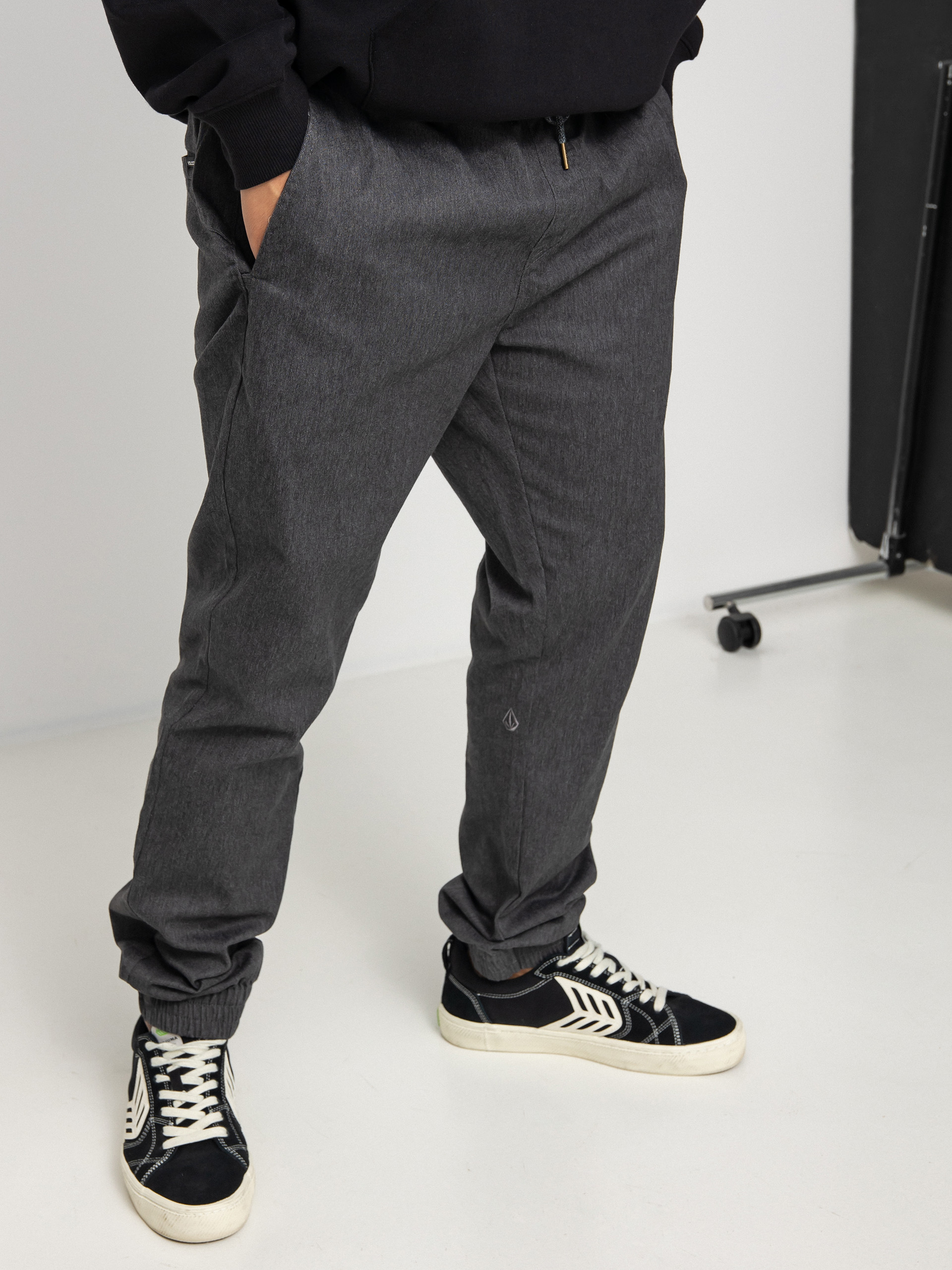 Spodnie Volcom Frickin Slim Jogger (charcoal heather)