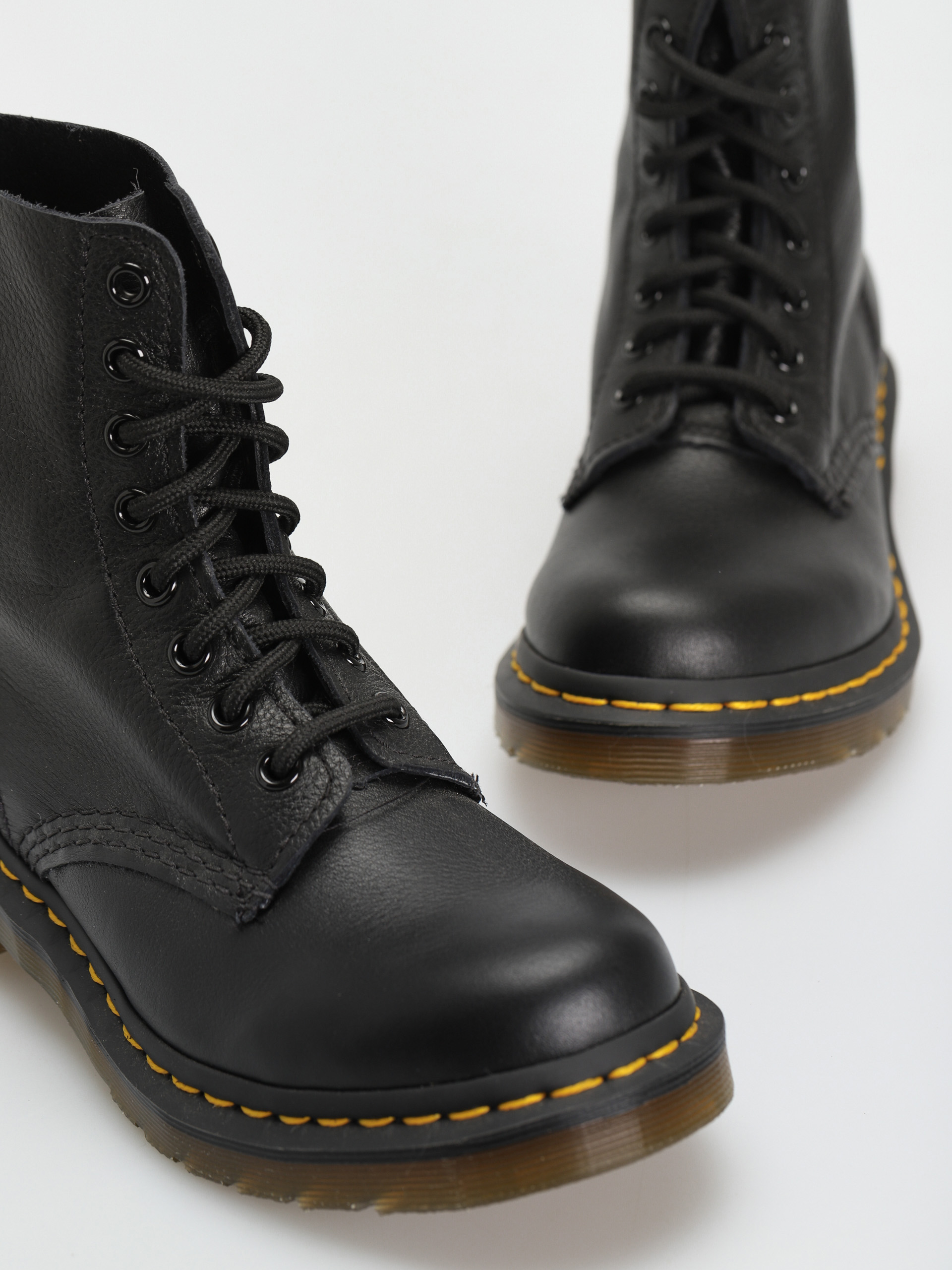 Buty Dr. Martens 1460 Pascal Wmn (black virginia)