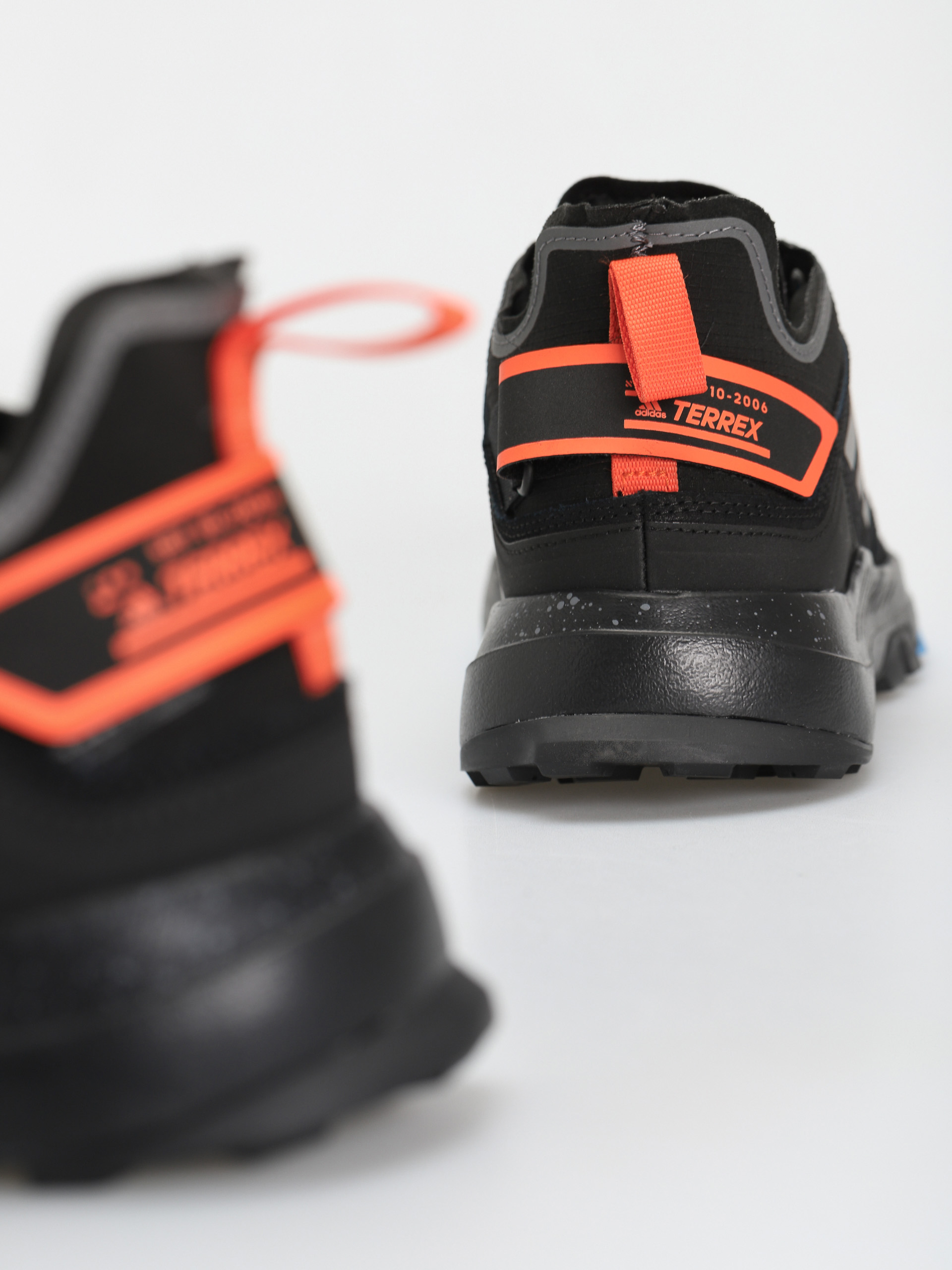 Buty adidas Originals Terrex Hikster (cblack/grefiv/impora)