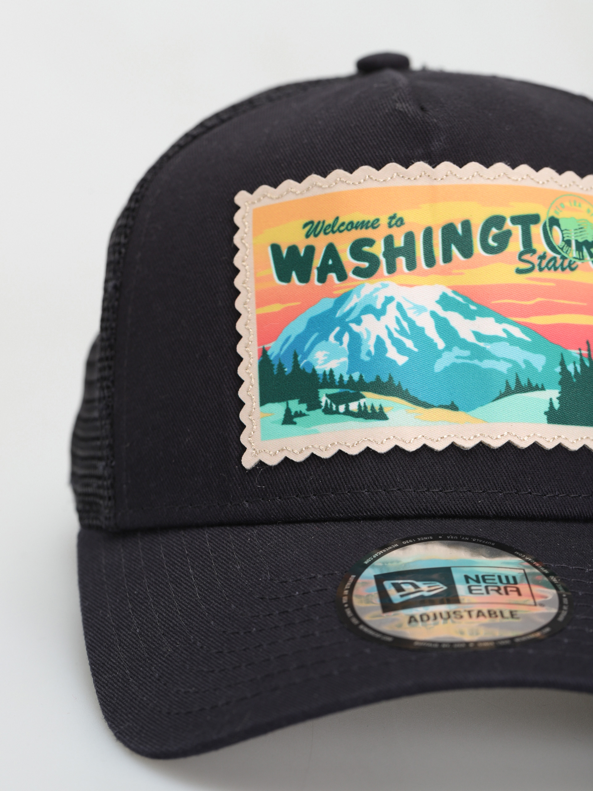 Czapka z daszkiem New Era Postcard Trucker (navy)
