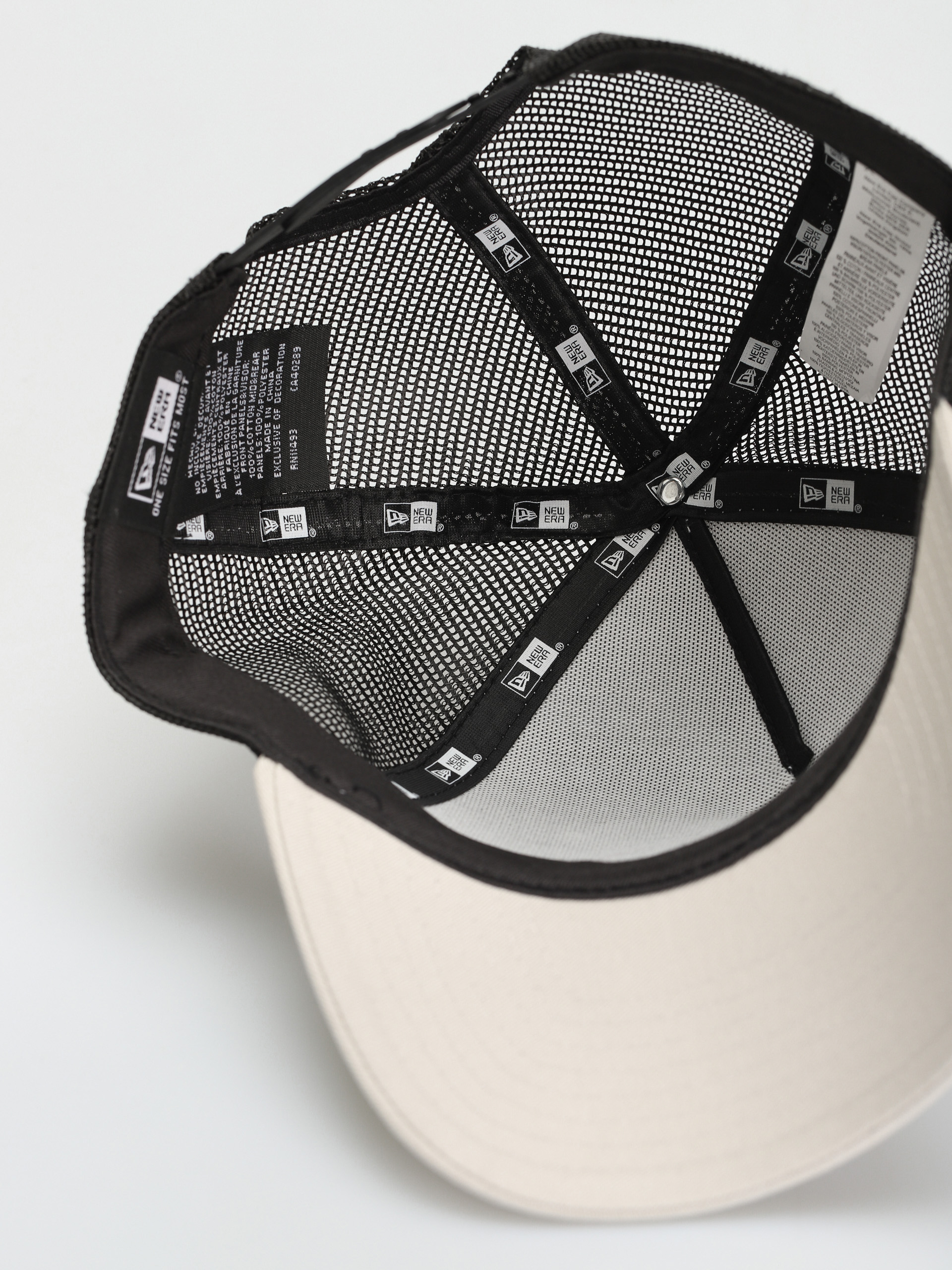 Czapka z daszkiem New Era Food Location Trucker (stone)