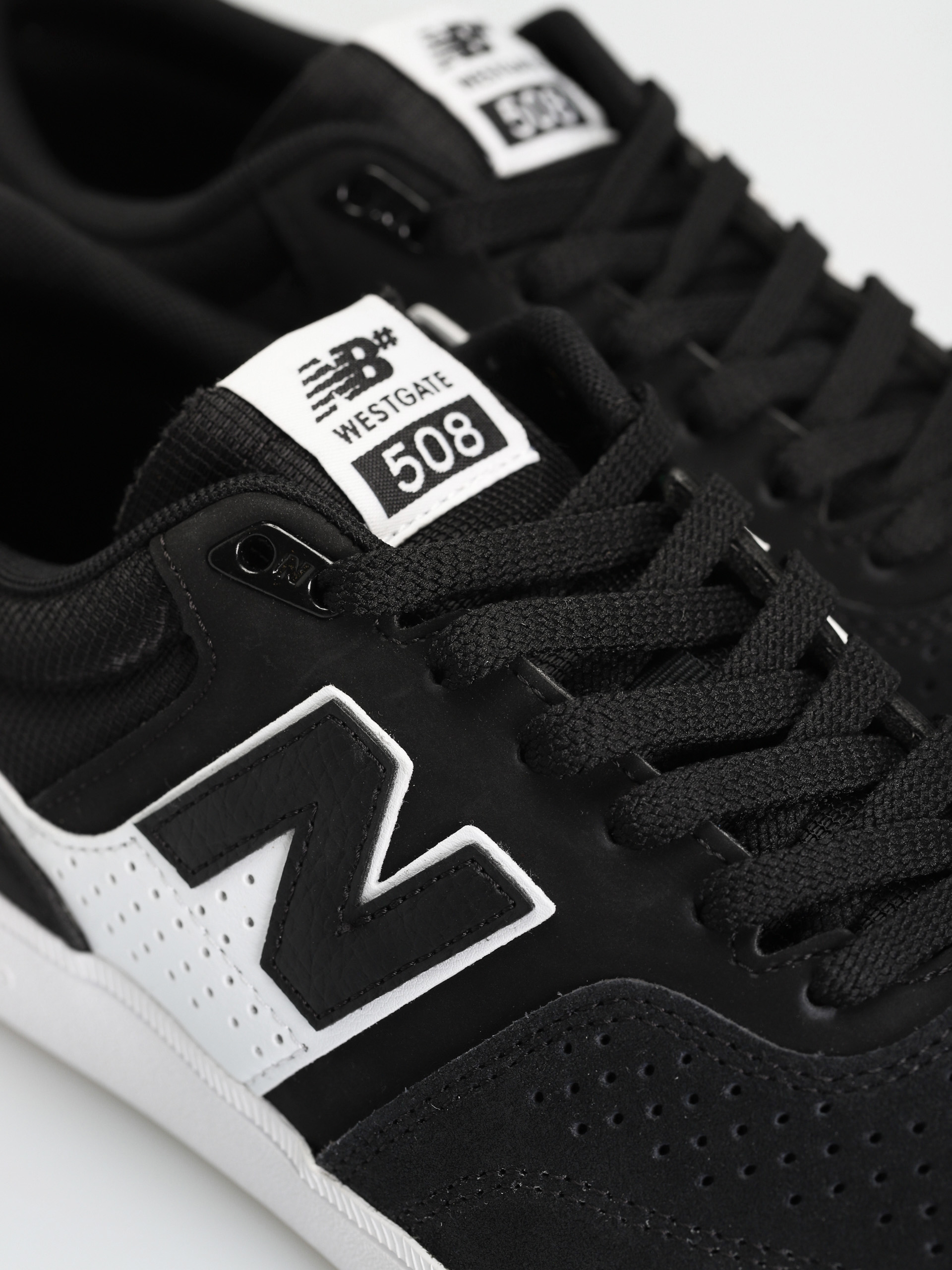Buty New Balance 508 (black/white)