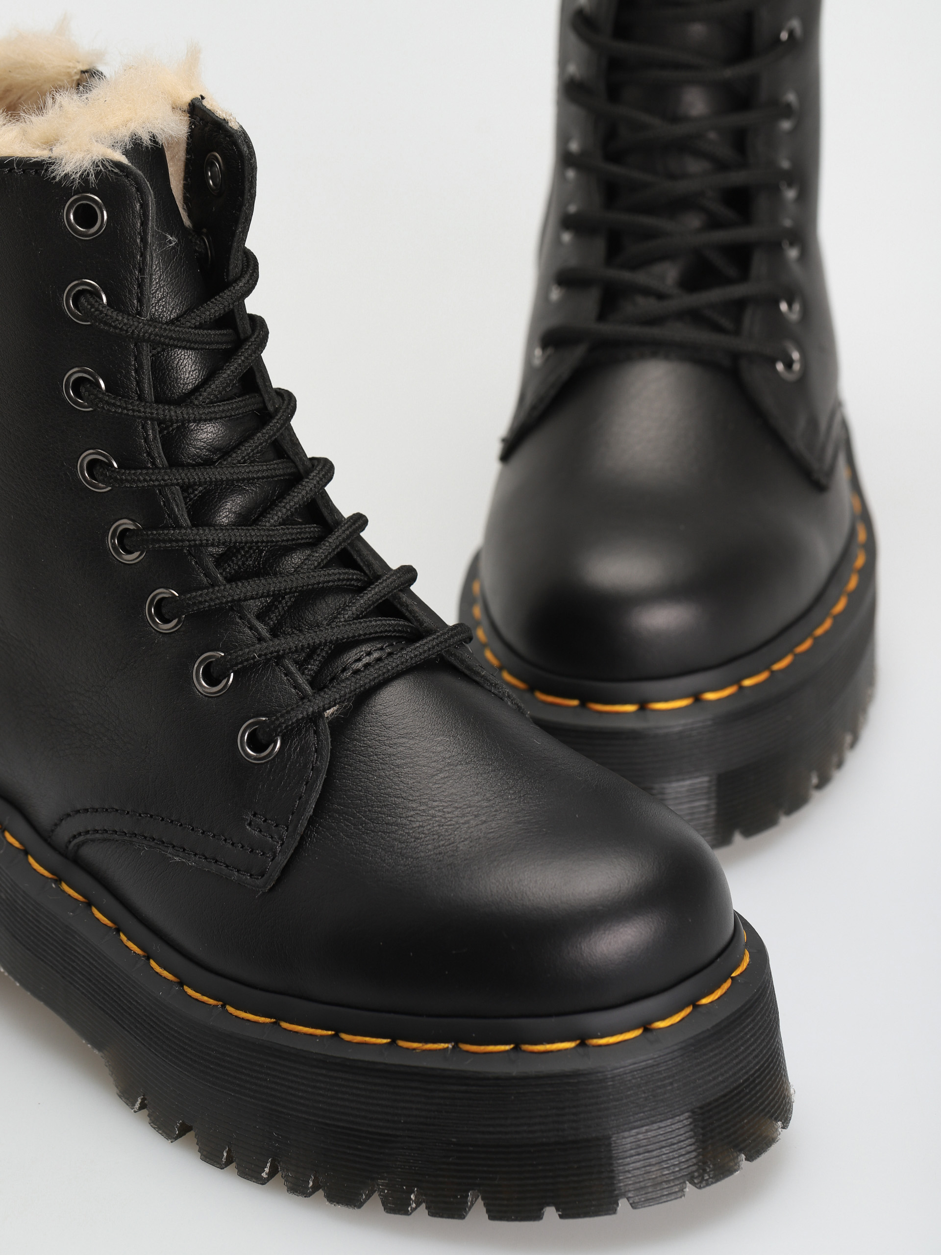 Buty Dr. Martens Jadon FL Wmn (black pisa natural em toby 900g)