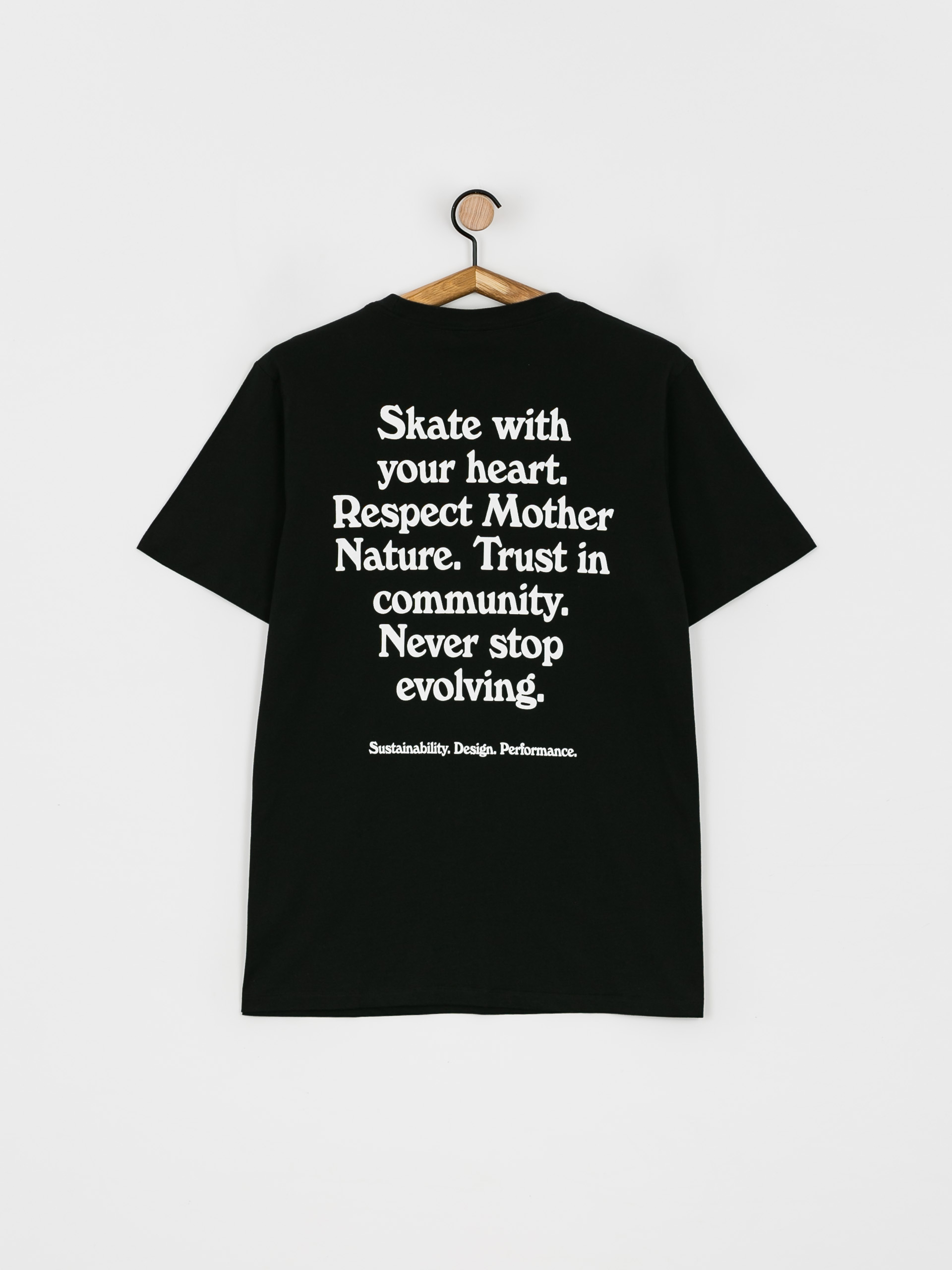 T-shirt Cariuma Skate with your Heart (black)