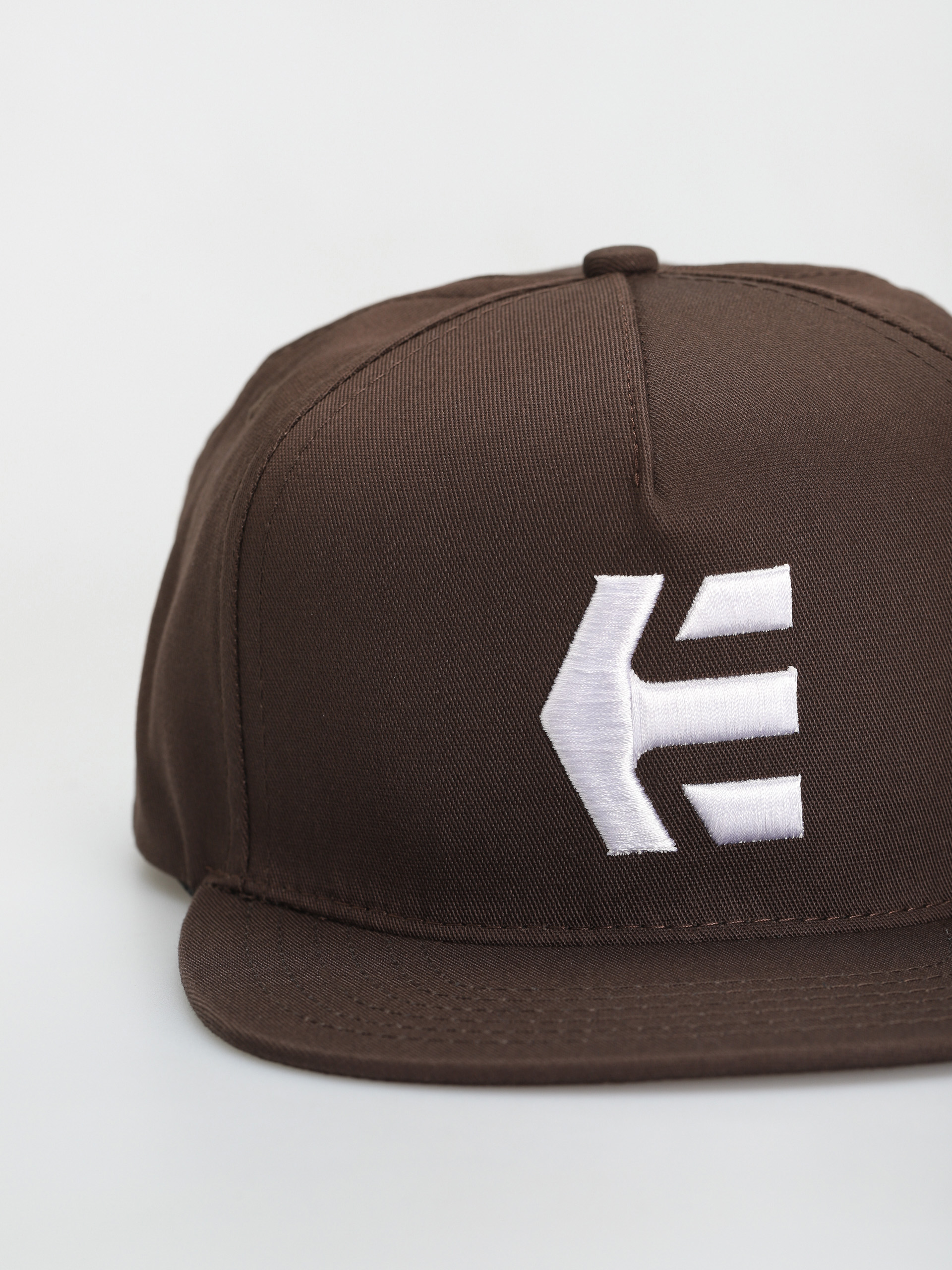 Czapka z daszkiem Etnies Icon Snapback (chocolate)
