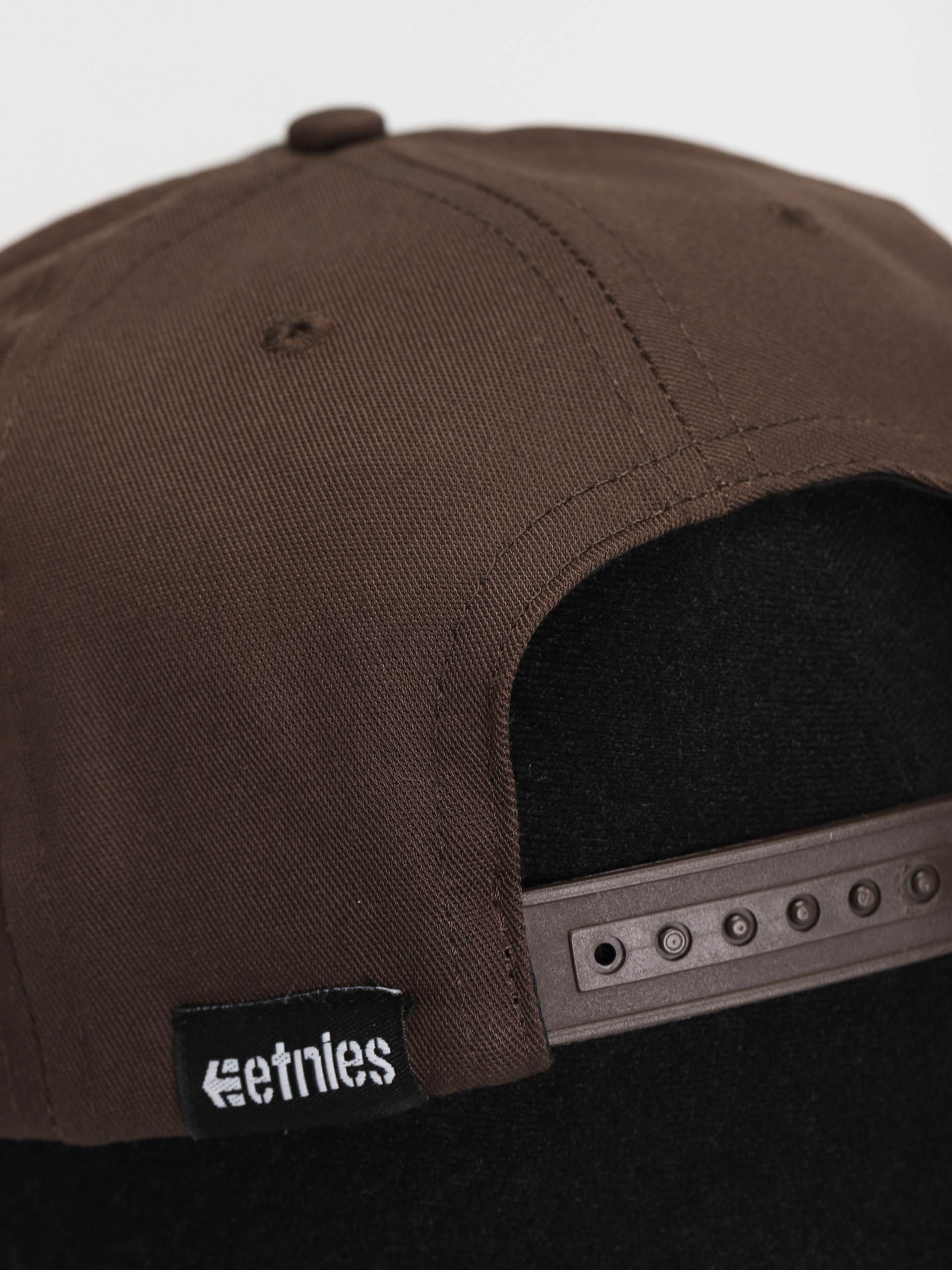 Czapka z daszkiem Etnies Icon Snapback (chocolate)