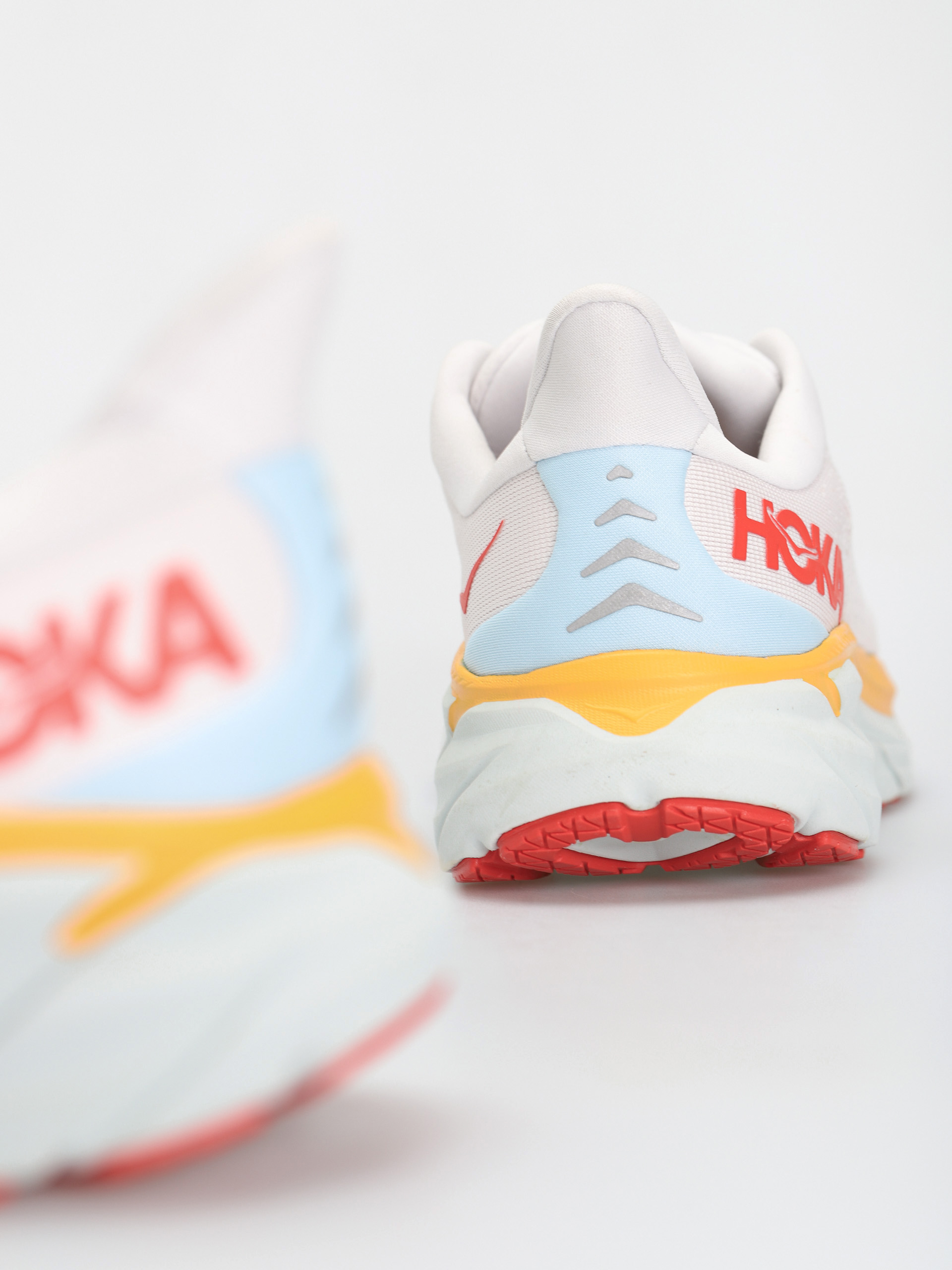 Buty Hoka One One Clifton 8 (nimbus cloud/blanc de blanc)