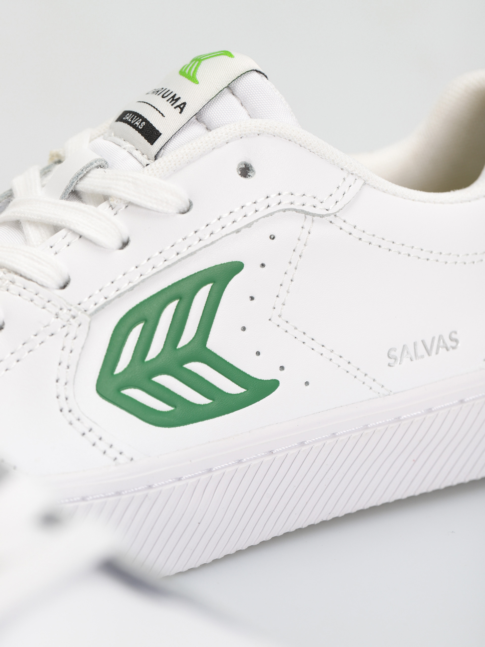 Buty Cariuma Salvas (white/green)