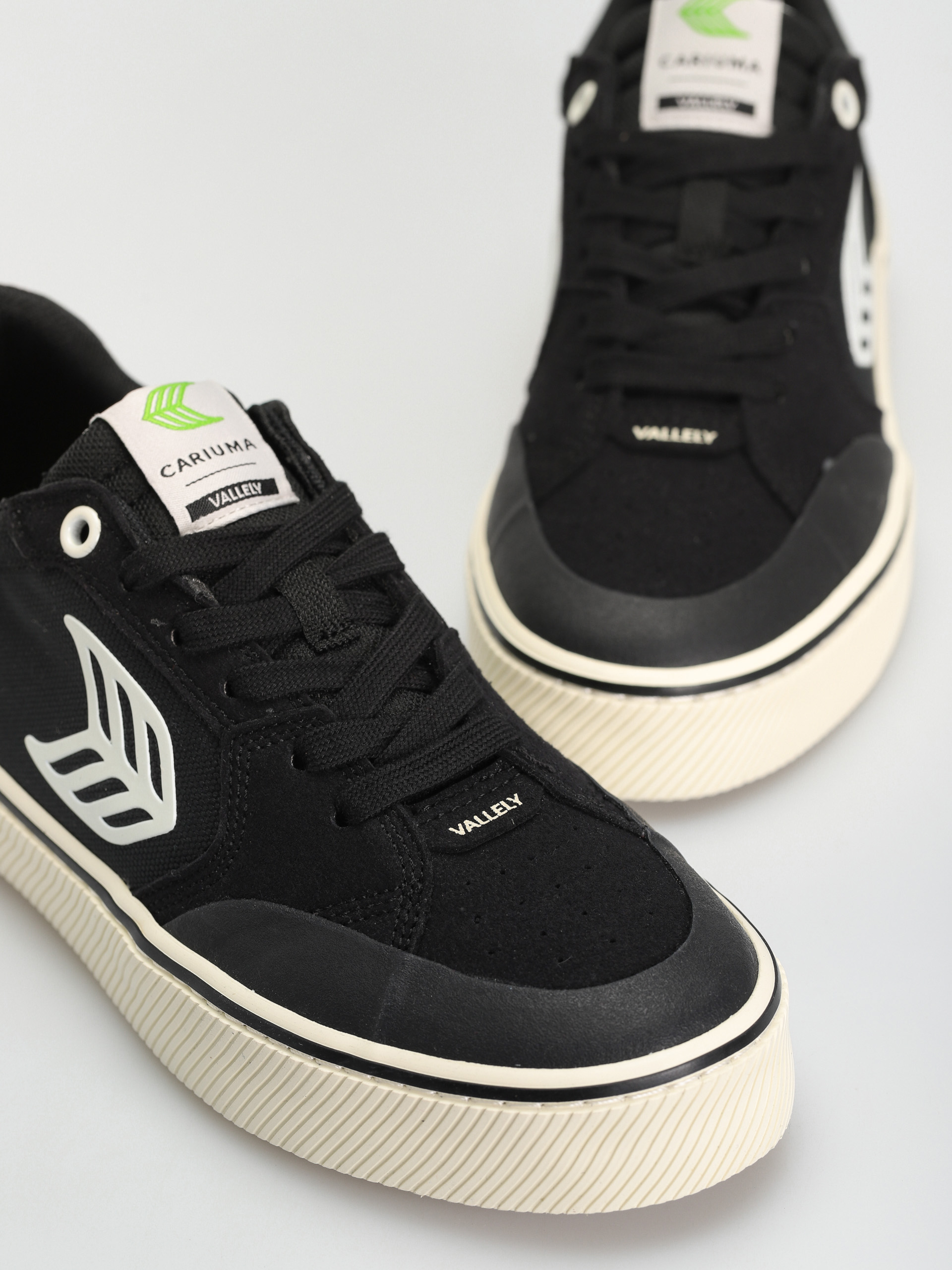 Buty Cariuma Vallely (black/ivory)