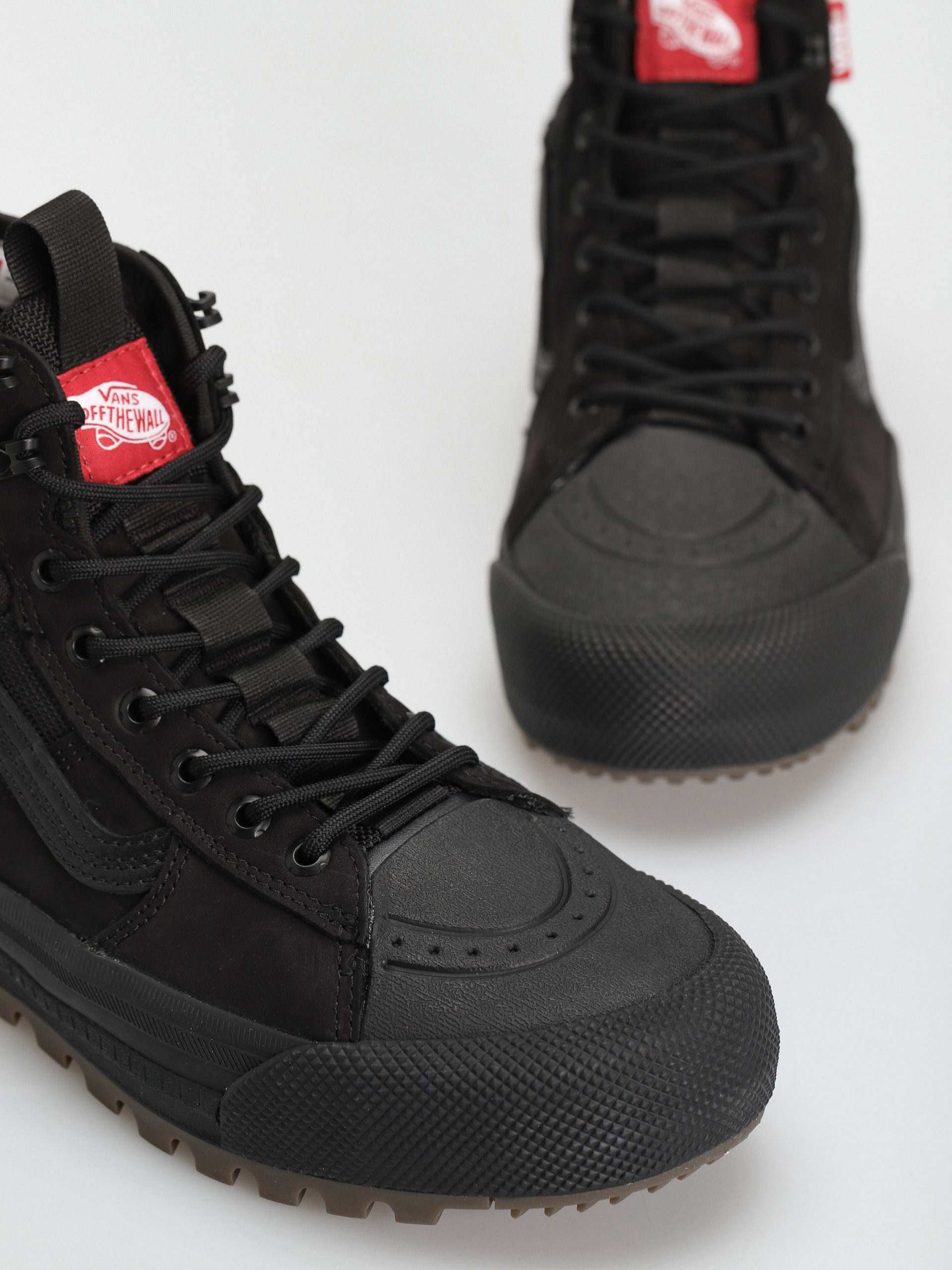 Buty Vans Sk8 Hi Gore Tex MTE 3 (blackout)