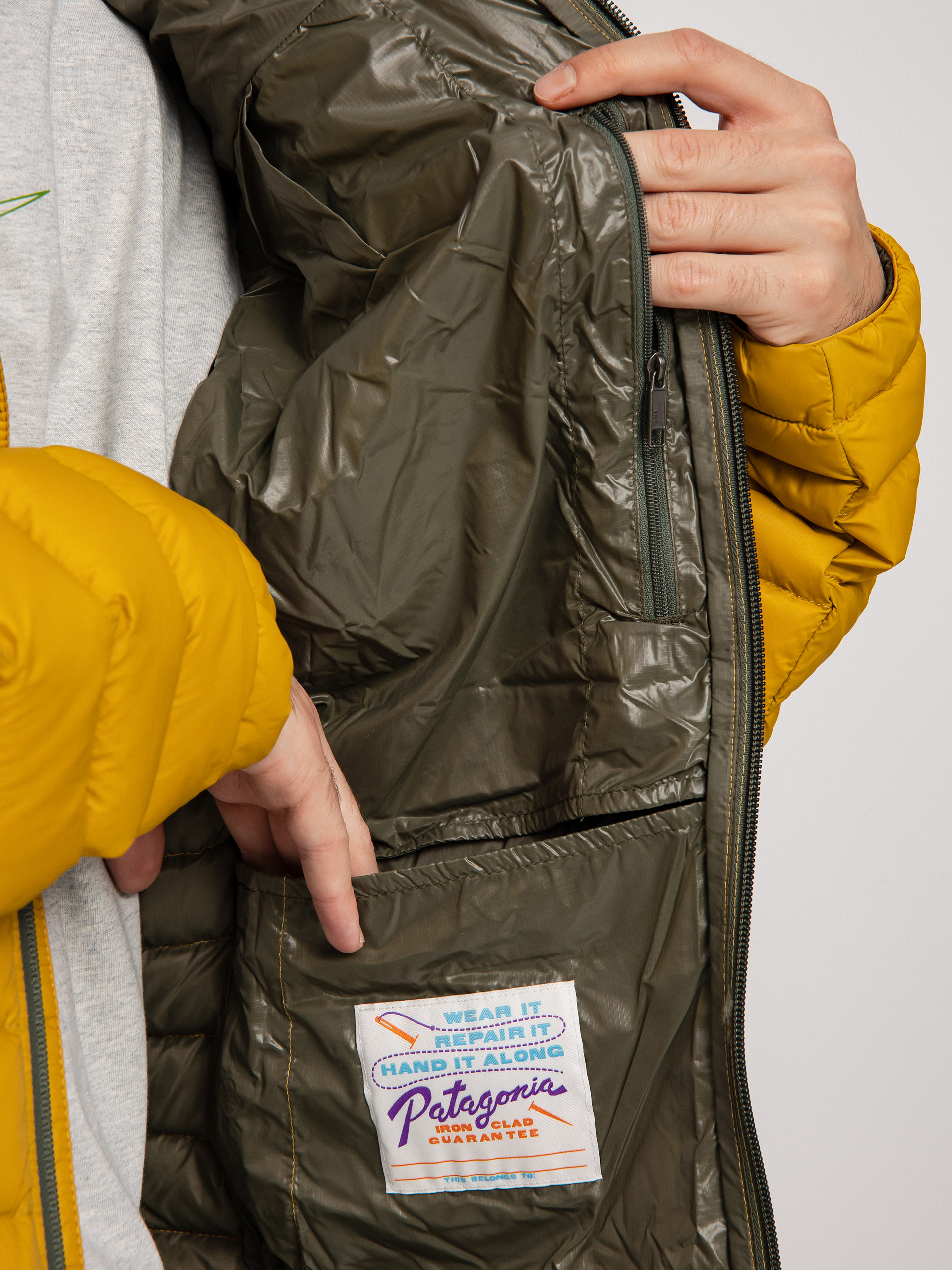 Kurtka Patagonia Down Sweater Hoody (cabin gold)