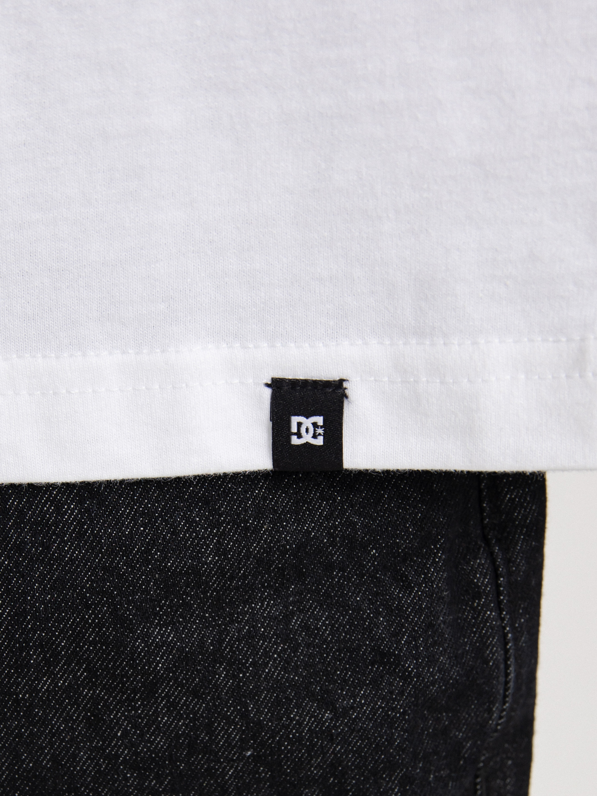 T-shirt DC Our World (white)