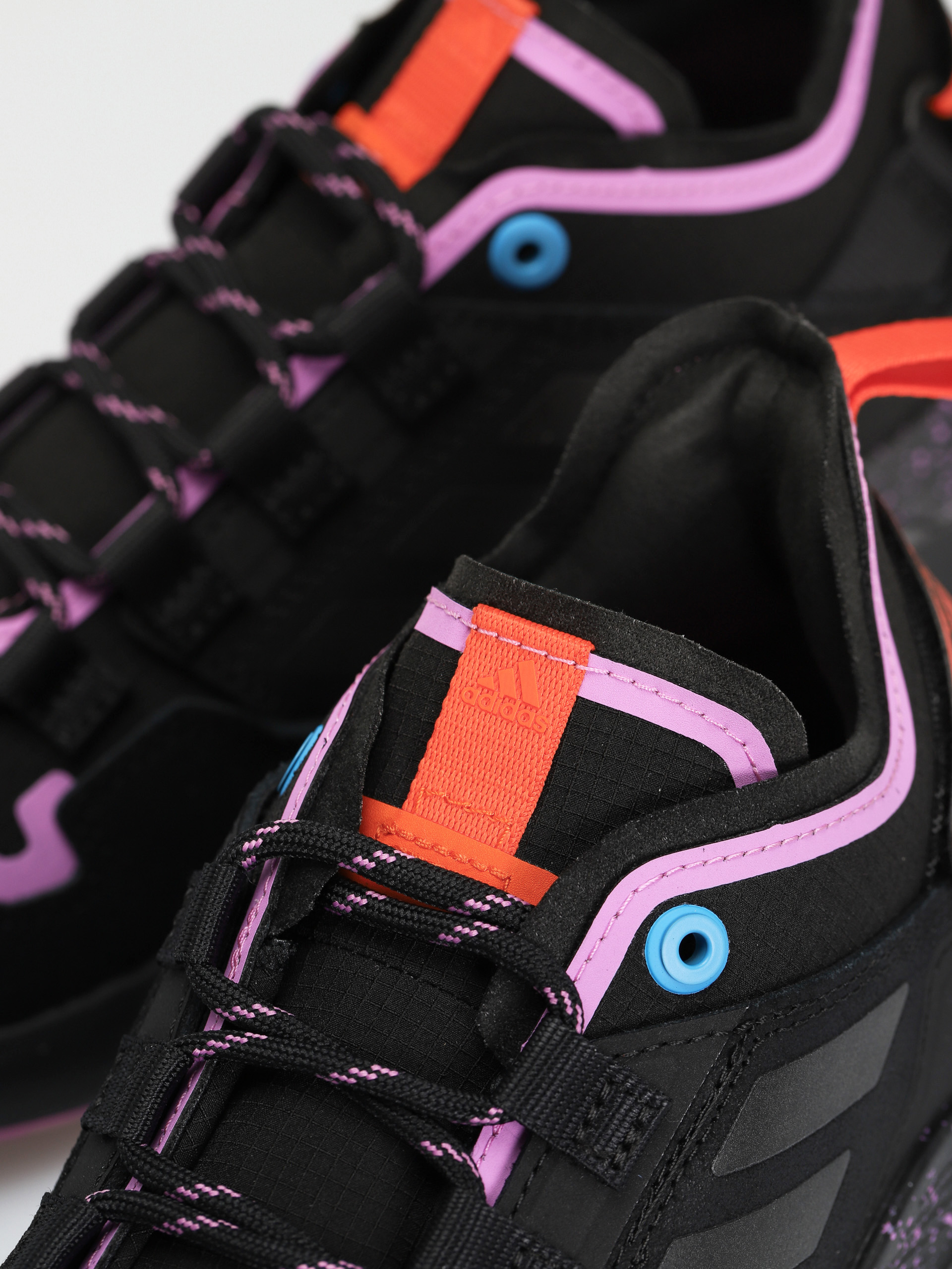 Buty adidas Originals Terrex Hikster Wmn (cblack/cblack/pullil)