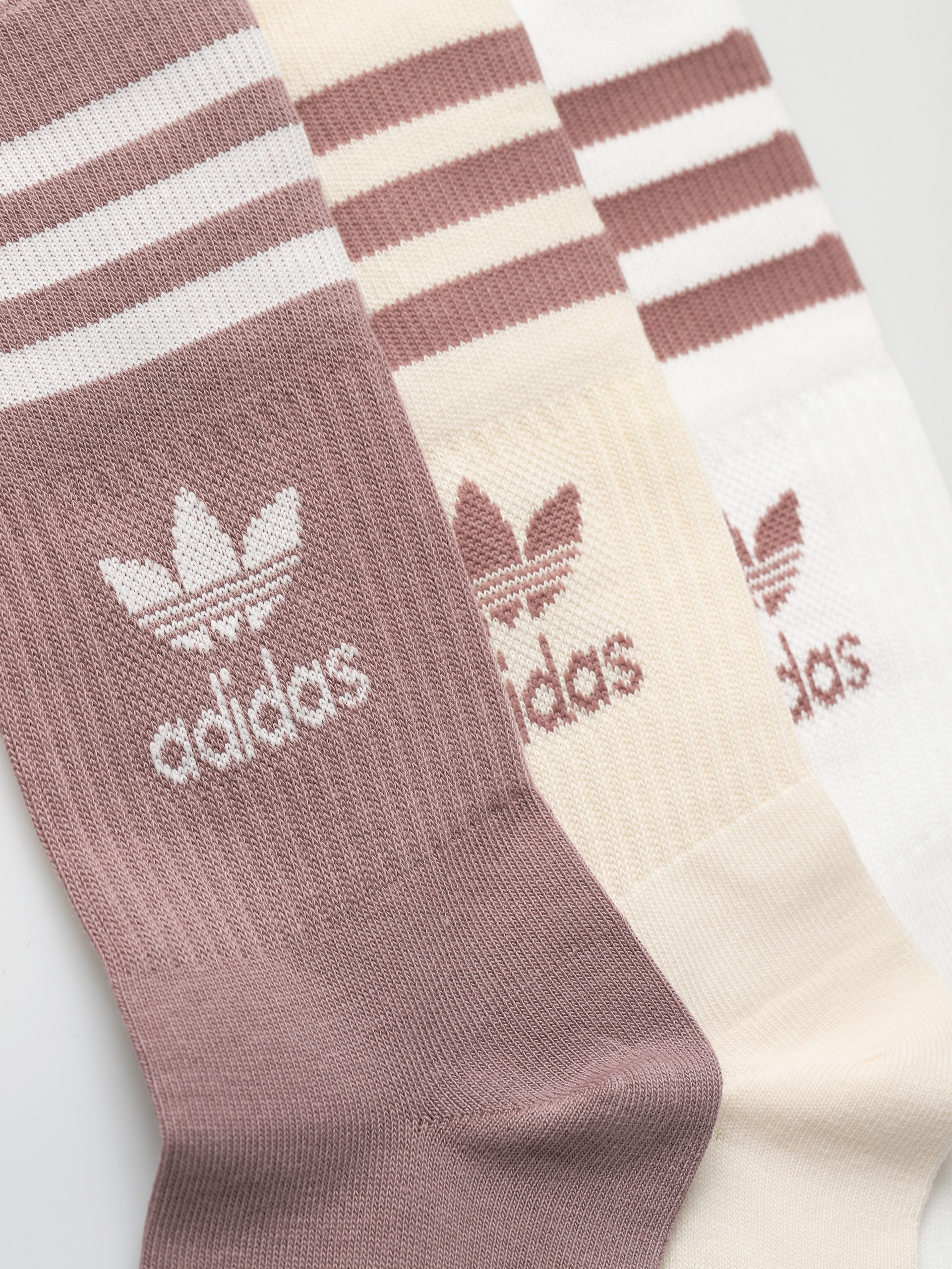 Skarpetki adidas Originals Mid Cut Crew (white/wonwhi/wonoxi)