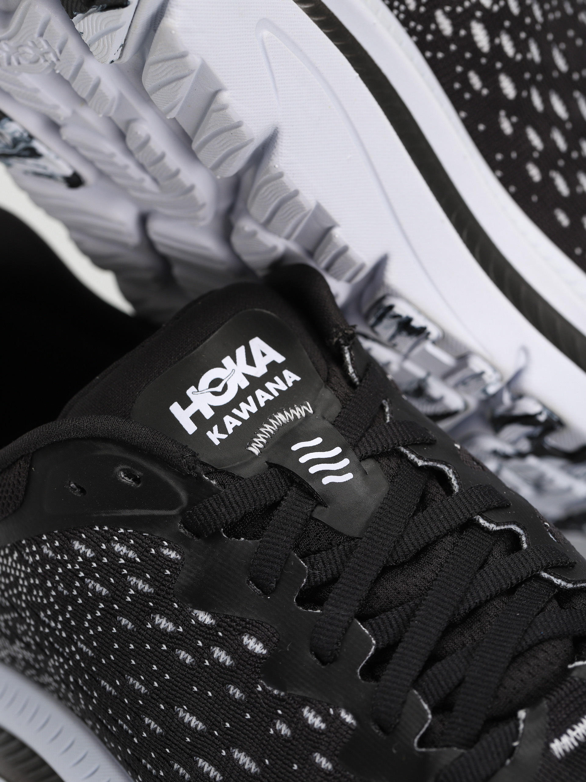 Buty Hoka Kawana (black/white)