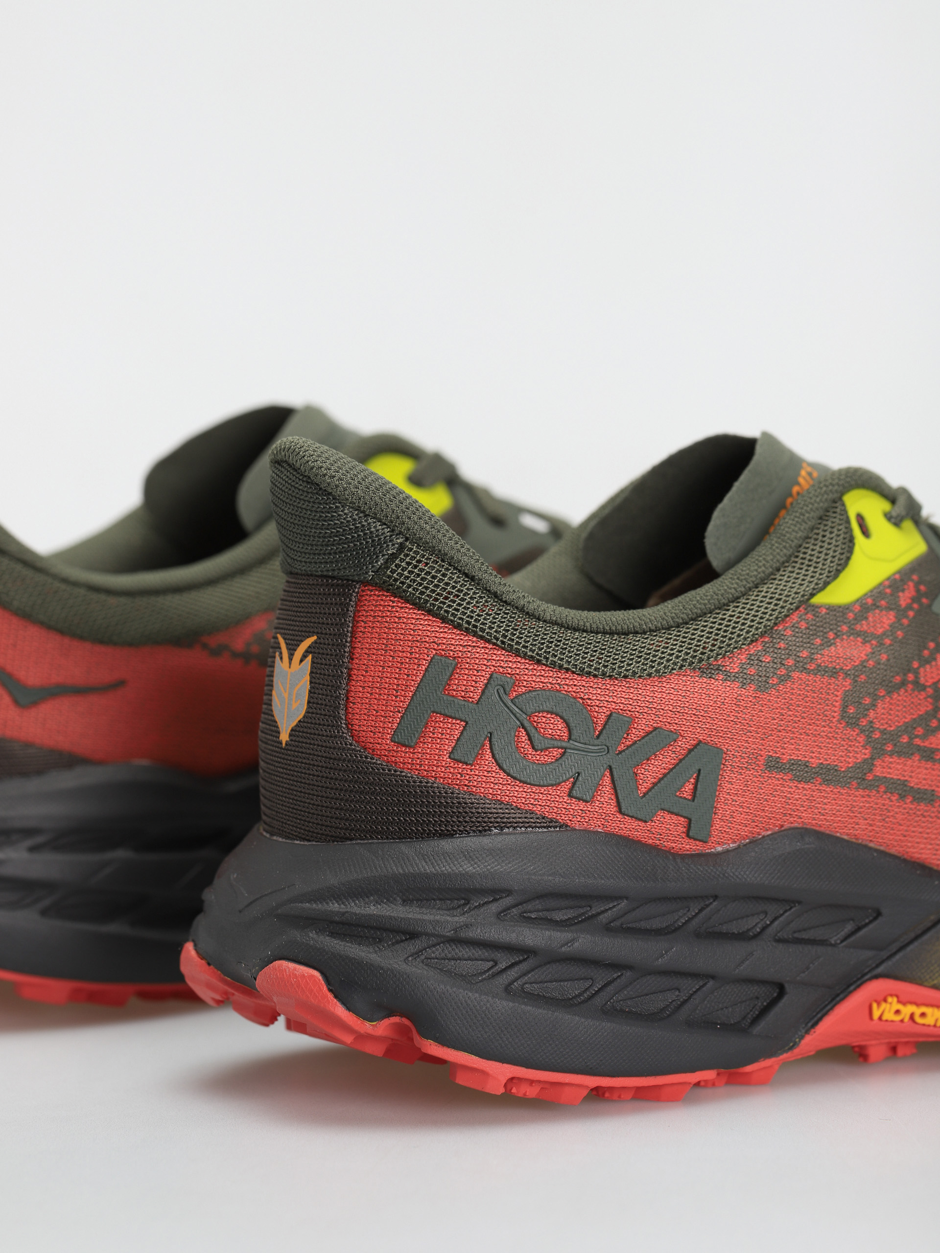 Buty Hoka Speedgoat 5 (thyme/fiesta)