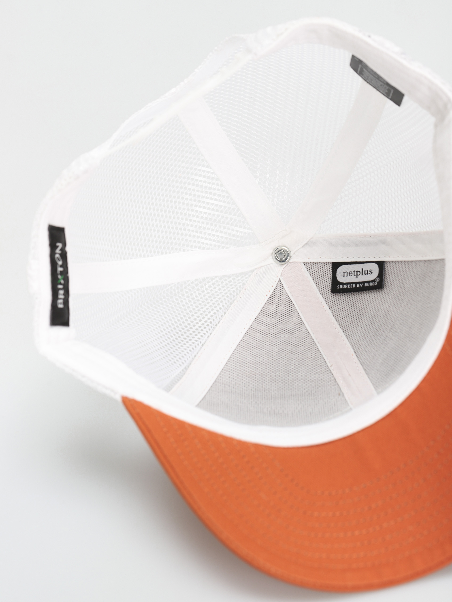 Czapka z daszkiem Brixton Crest X Mp Mesh Cap (burnt orange/white)