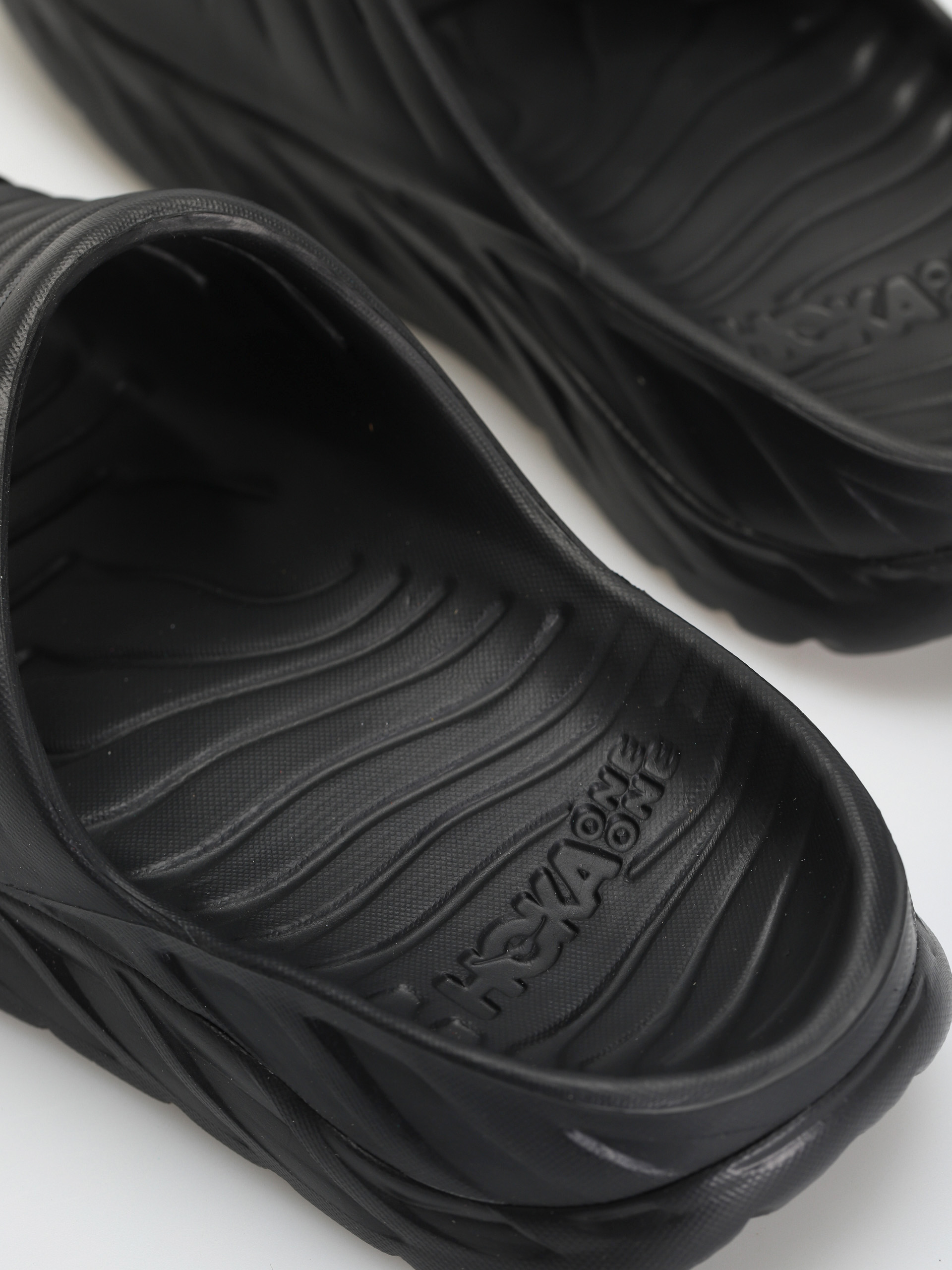 Klapki Hoka One One Ora Recovery (black)
