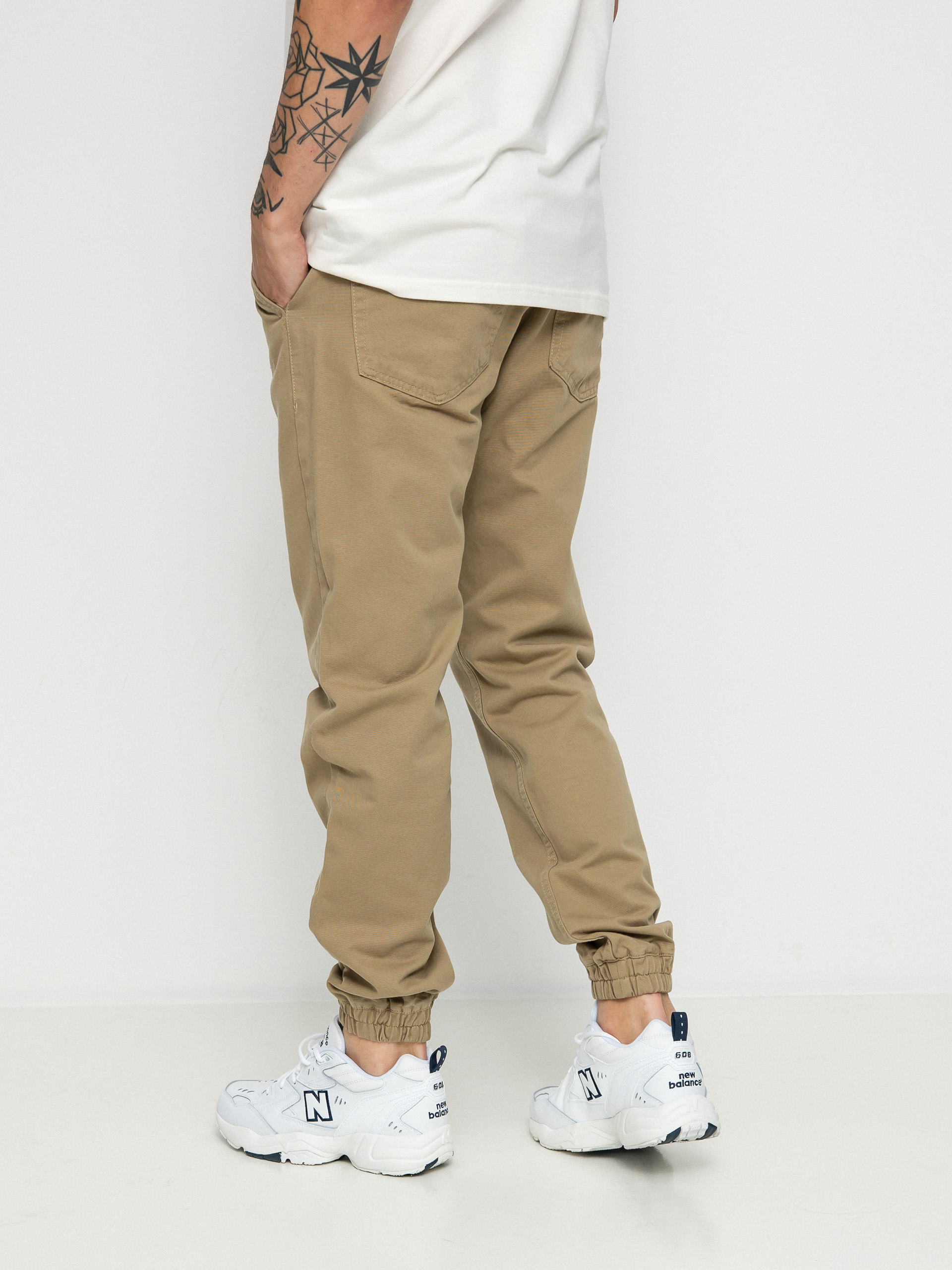 Spodnie MassDnm Signature 2.0 Joggers Sneaker Fit (beige)
