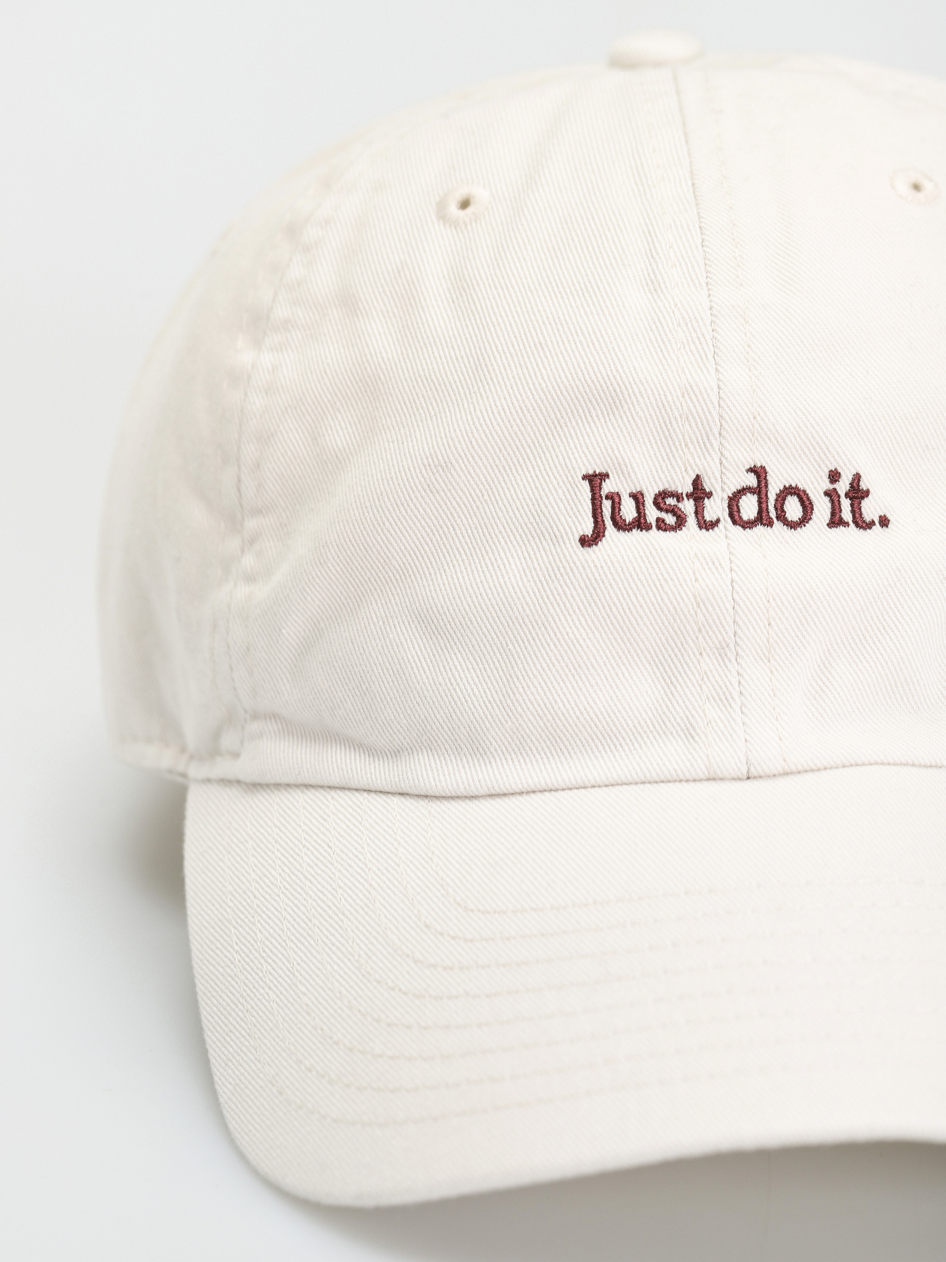 Czapka z daszkiem Nike SB Heritage86 (phantom/burgundy crush)